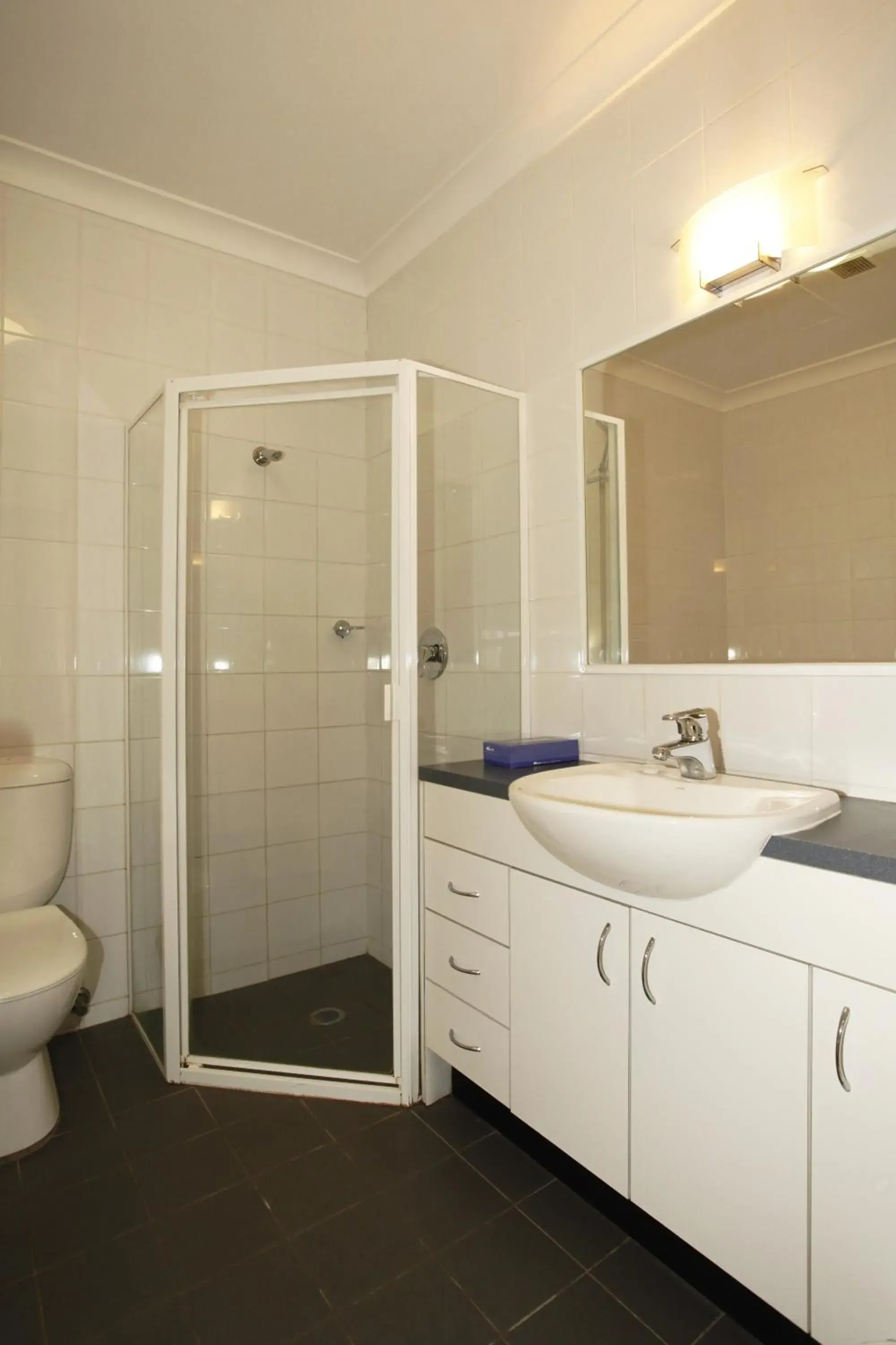 Two-Bedroom Apartment in Maclin Lodge Motel Two-Bedroom Apartment in Maclin Lodge Motel