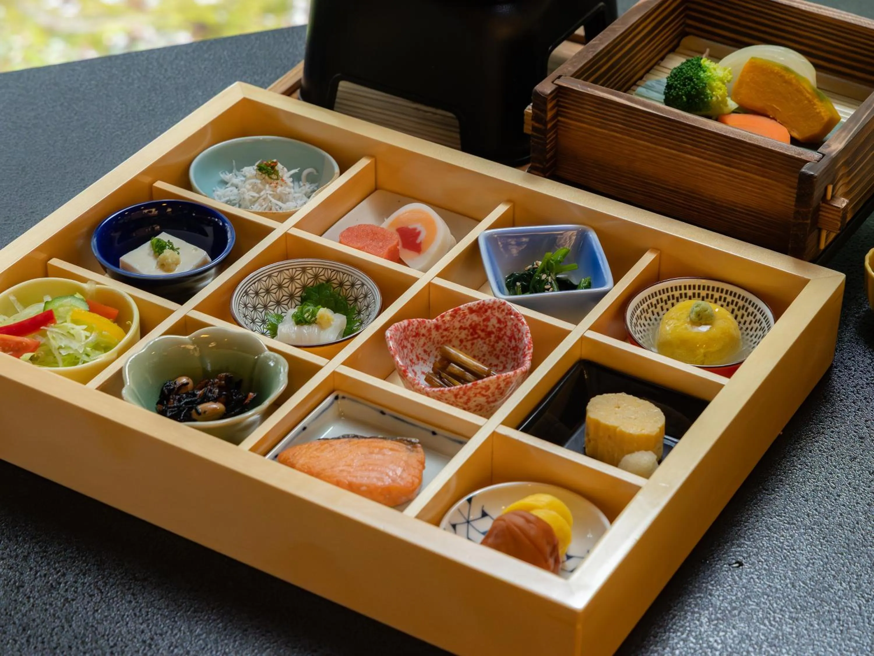 Breakfast in Sanyo-so