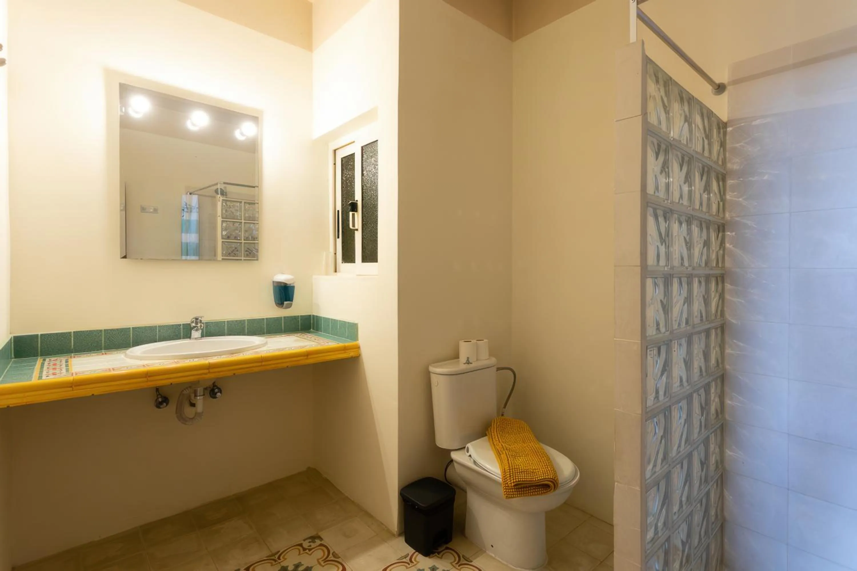 Bathroom in Villa Serenity B&B