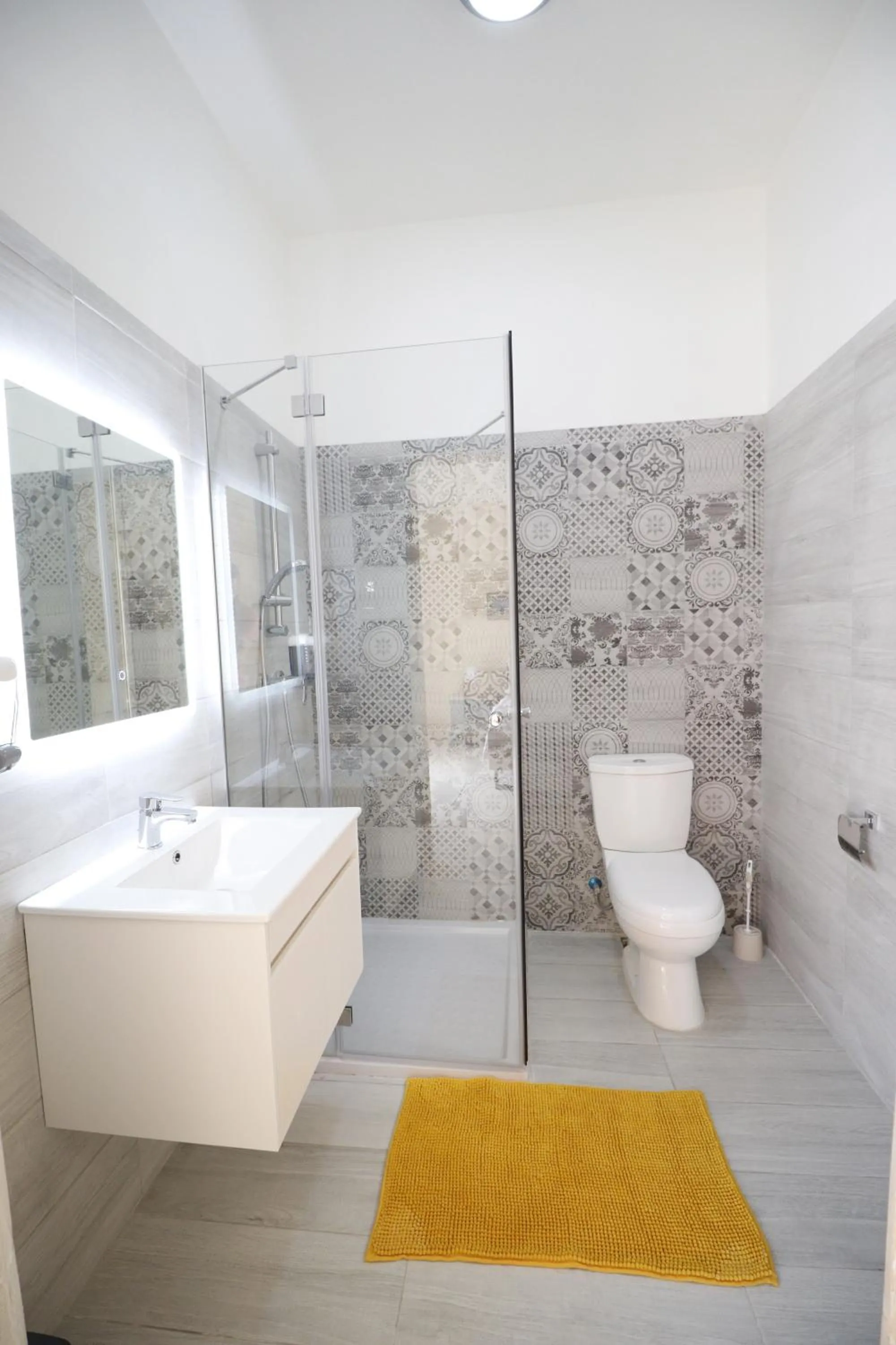 Photo of the whole room in Villa Serenity B&B