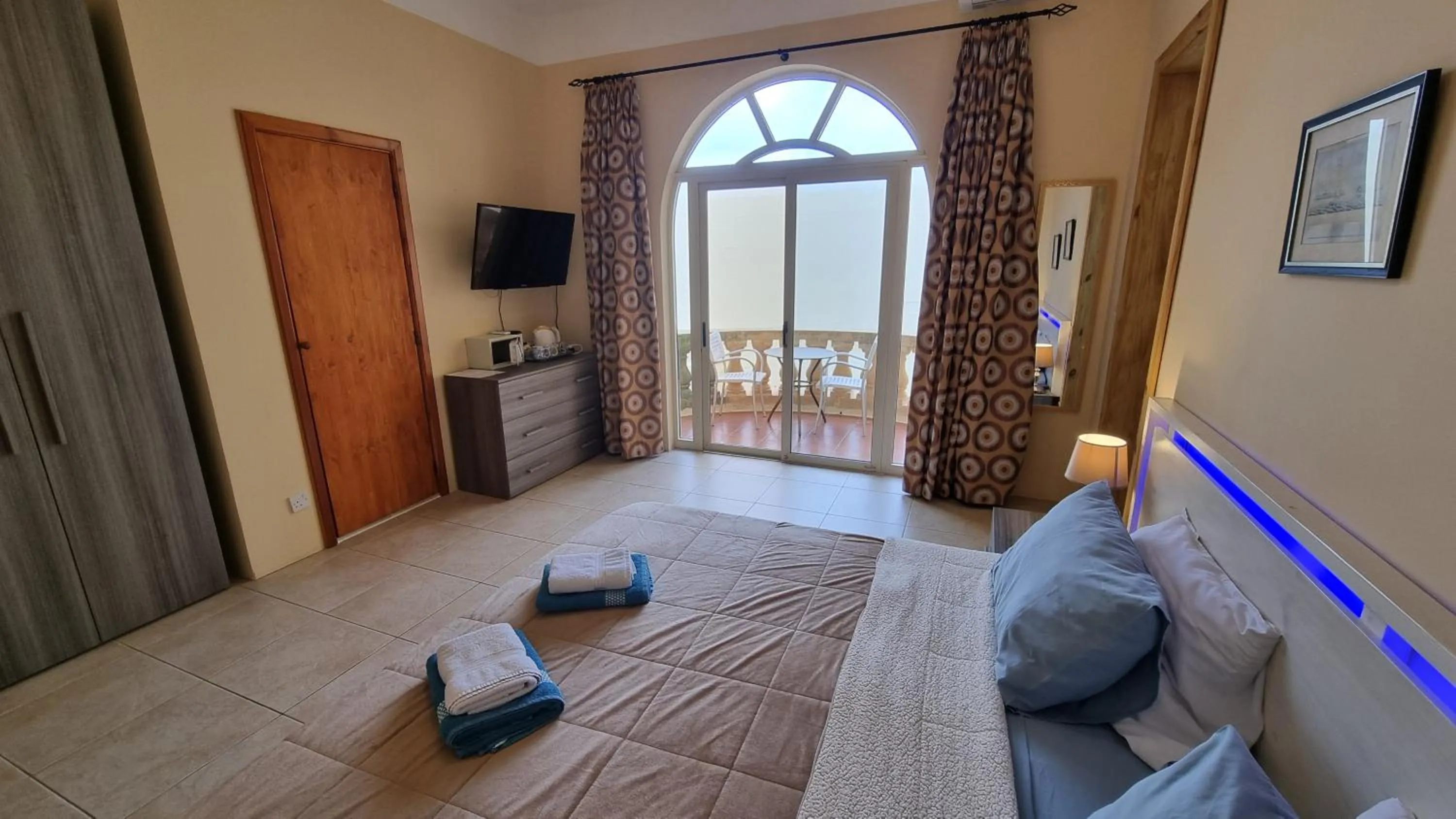 Photo of the whole room in Villa Serenity B&B