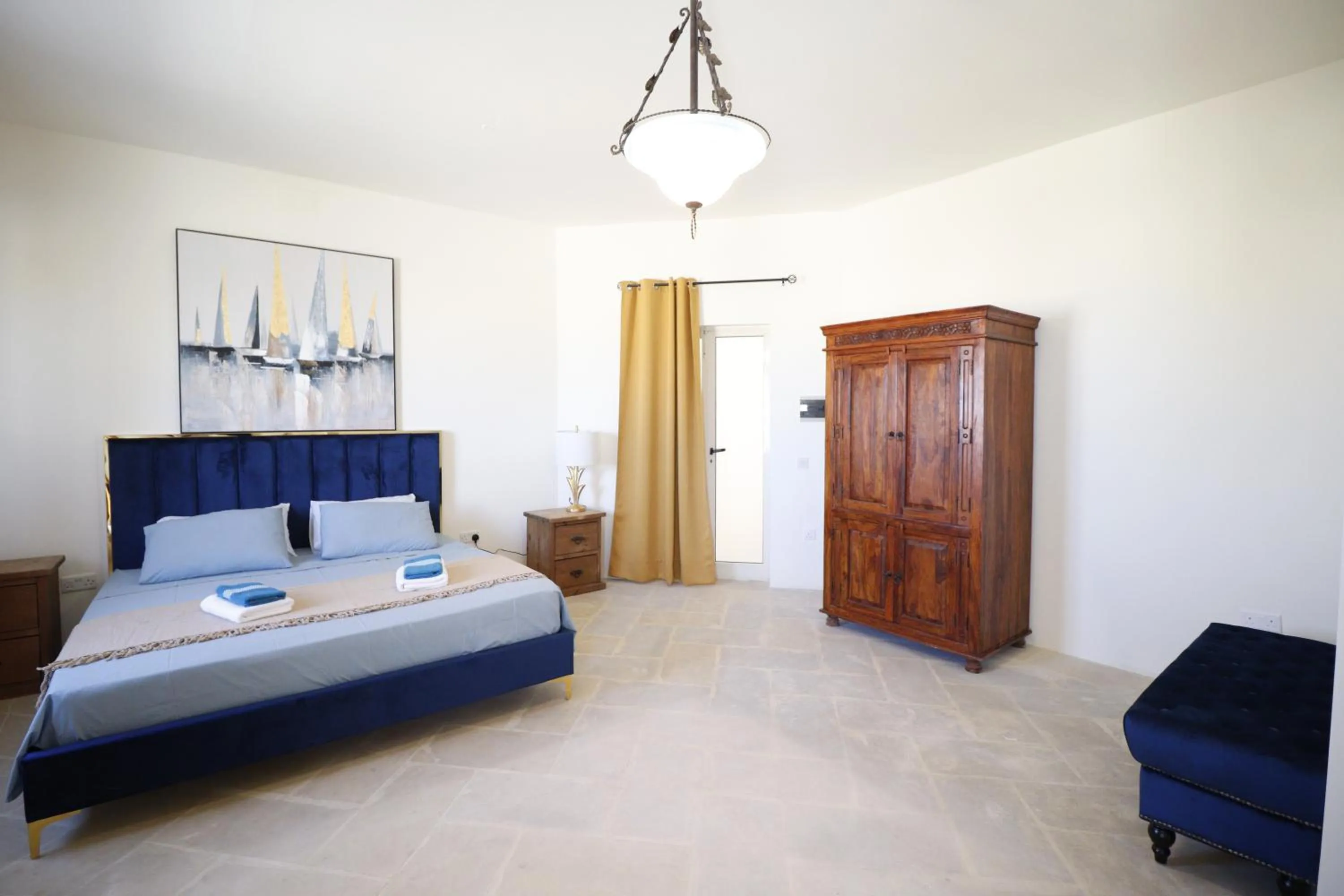 Photo of the whole room in Villa Serenity B&B