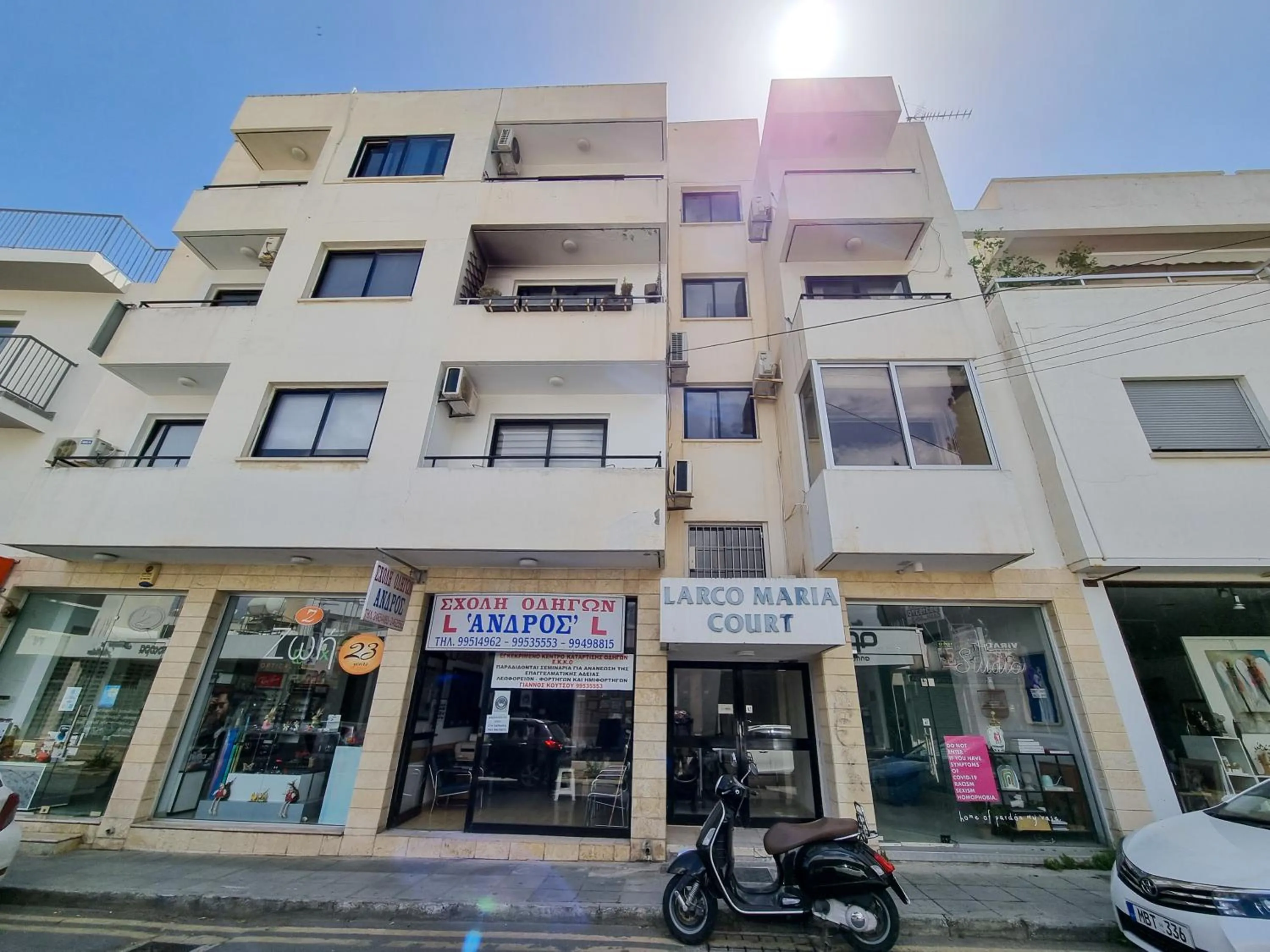 Property building in Cheer Up City Apartment, Near to the Finikoudes Beach