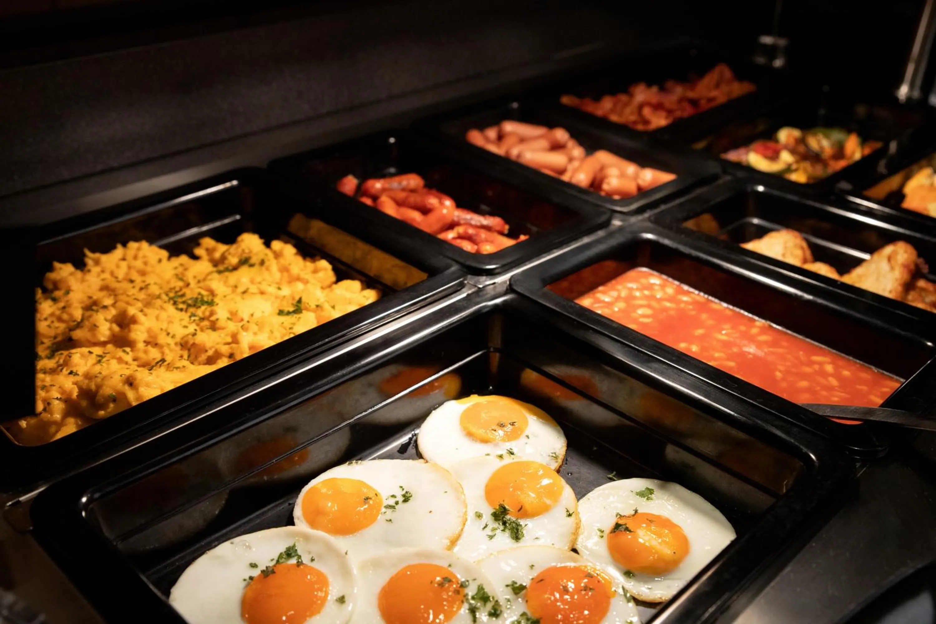 Breakfast in Hotel Oktogon Haggenmacher by Continental Group