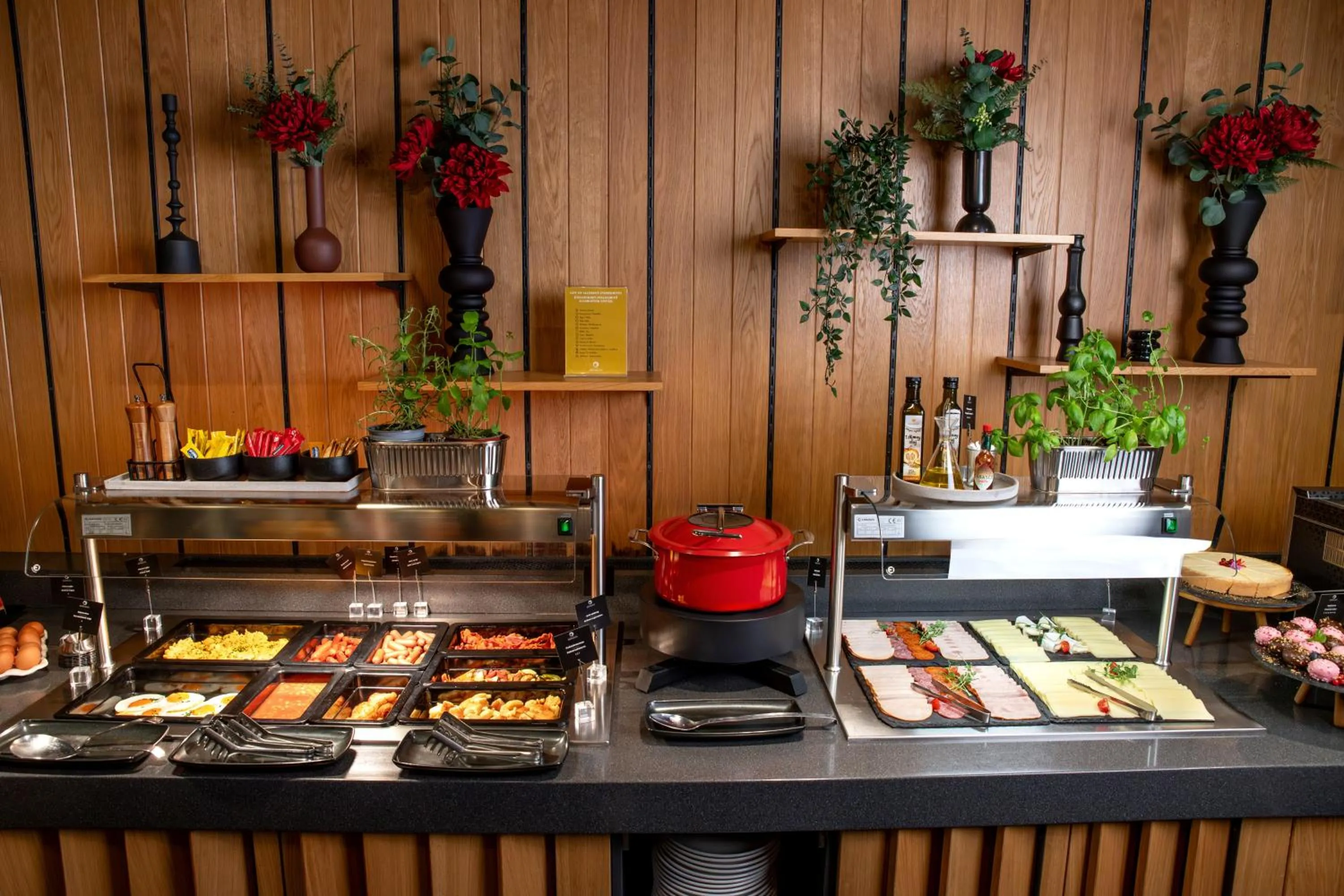 Breakfast in Hotel Oktogon Haggenmacher by Continental Group