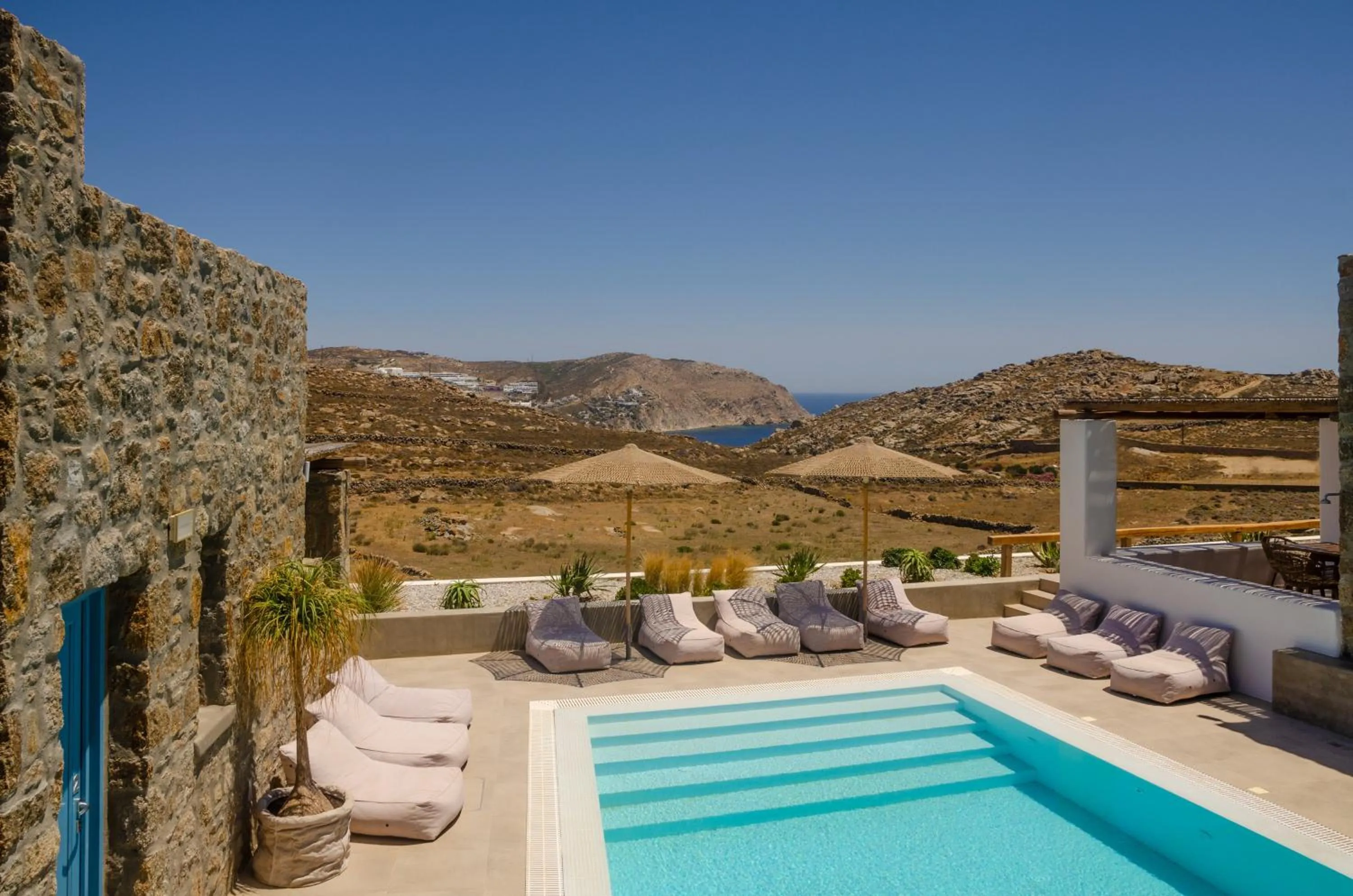 Swimming pool in Anemela Villas & Suites Mykonos