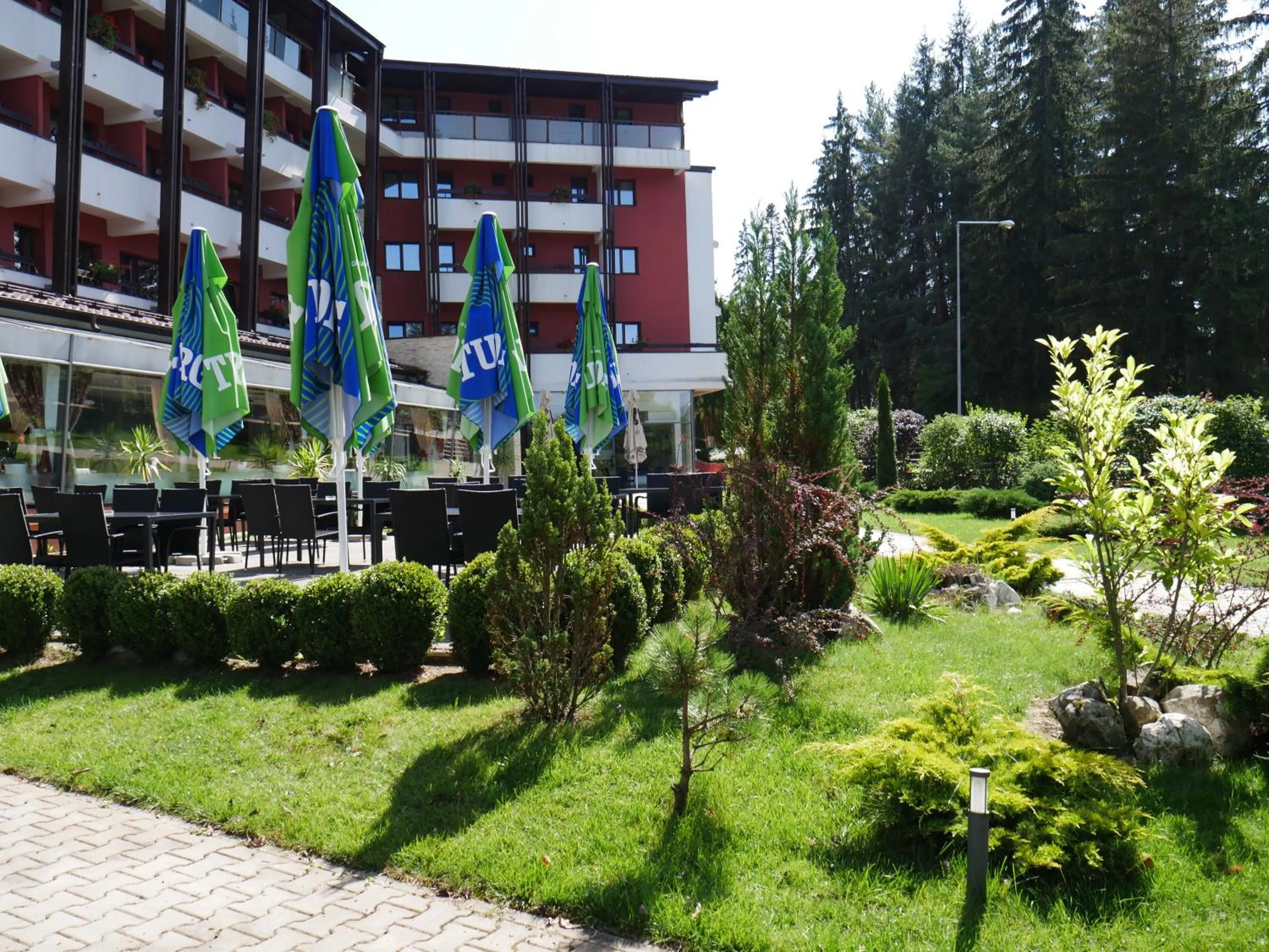 Property building in Hotel Carpați