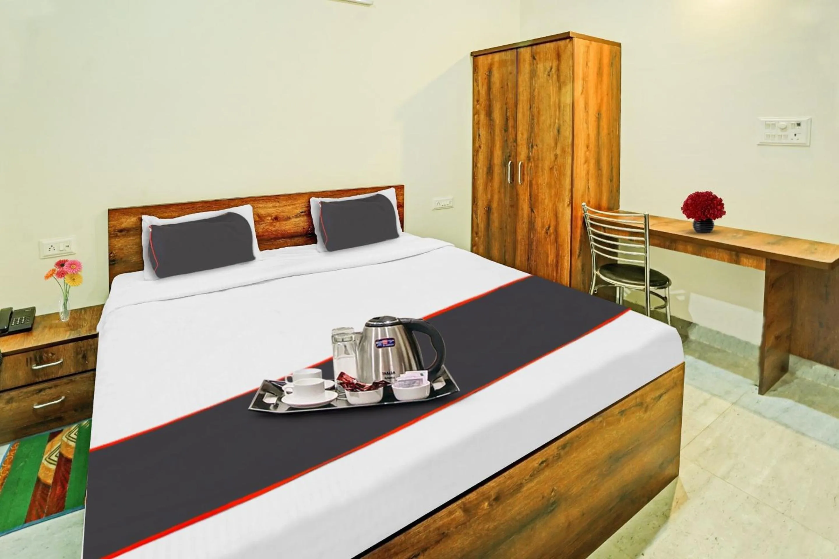 Bedroom, Bed in FabHotel SSG