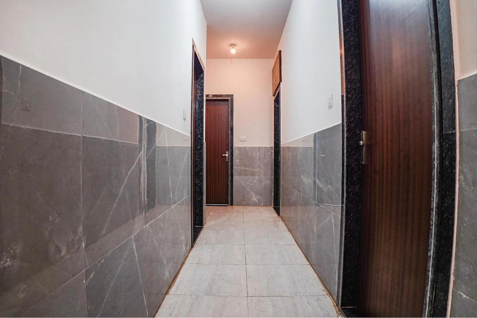 Lobby or reception in FabHotel SSG