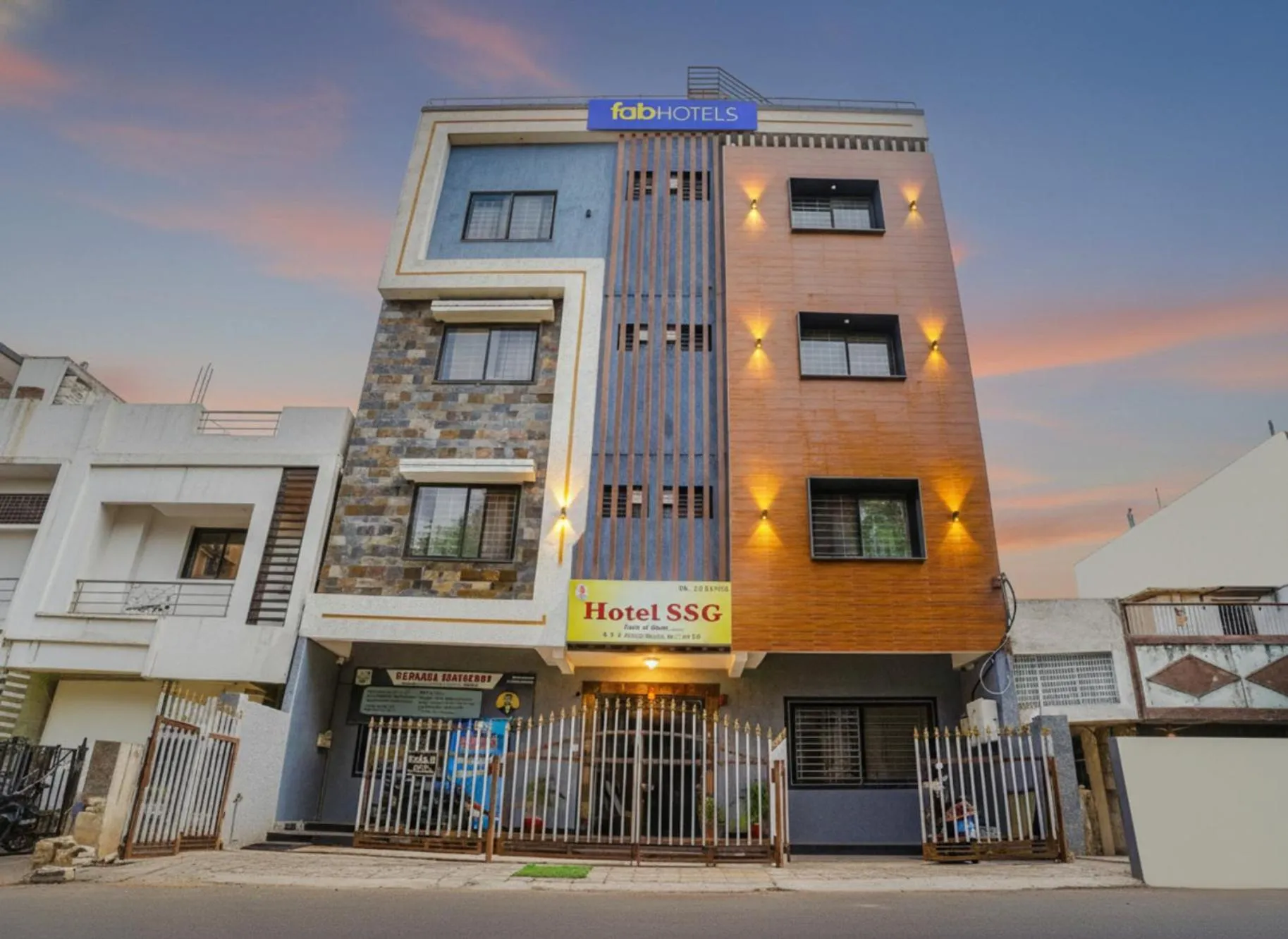 Property building in FabHotel SSG