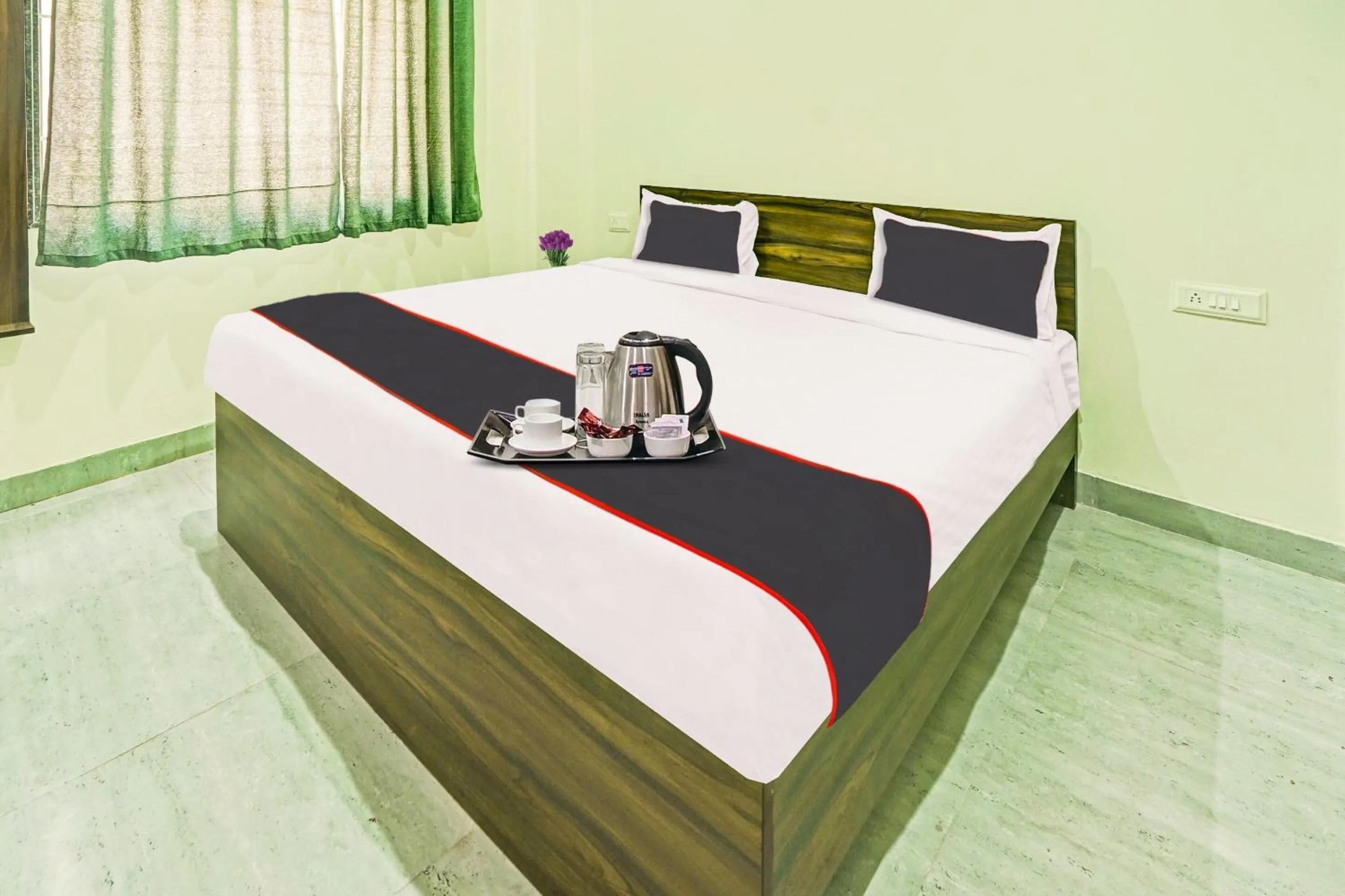 Bedroom, Bed in FabHotel SSG