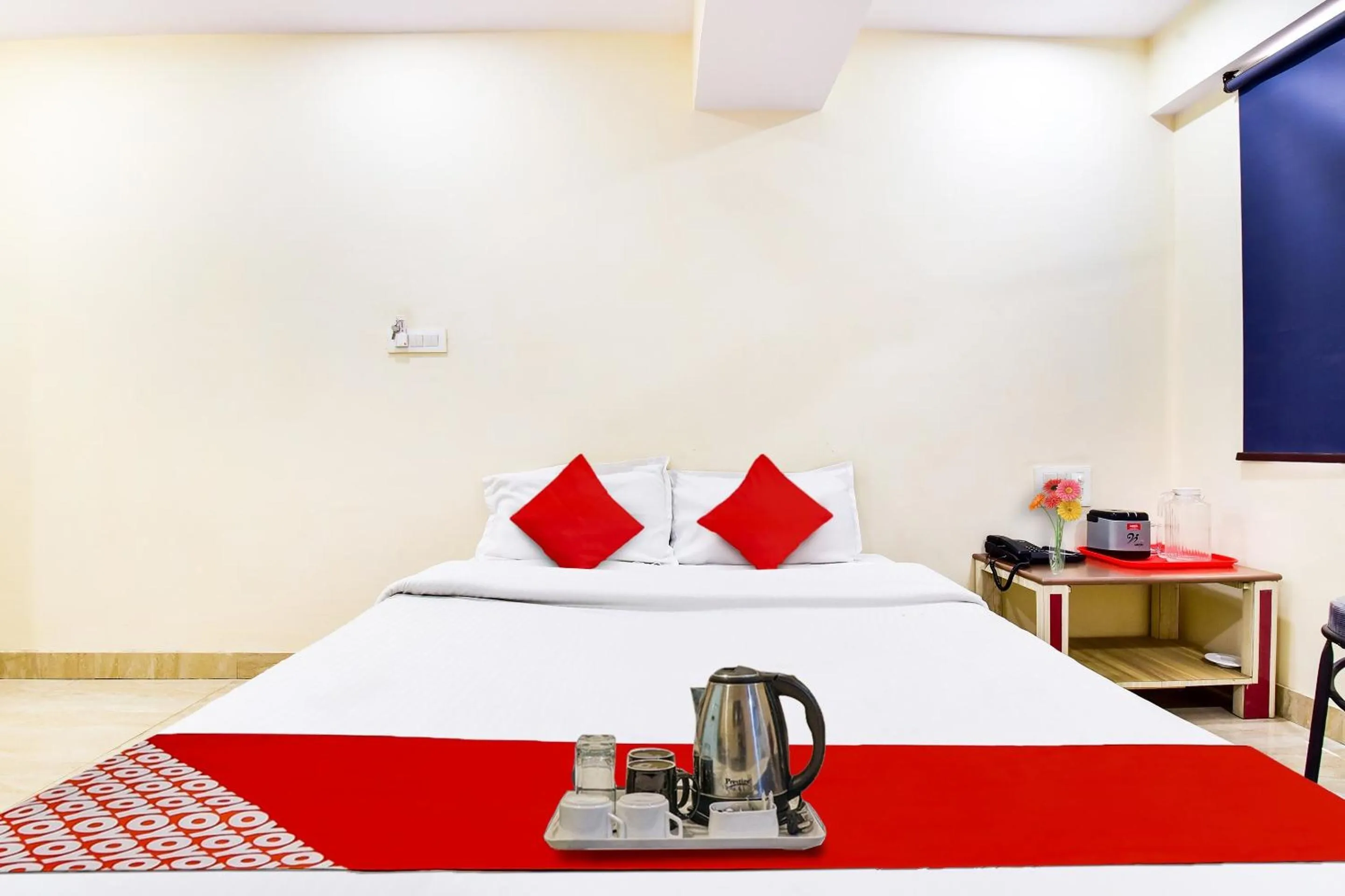 Bedroom, Bed in Super Hotel O Tourist Residency