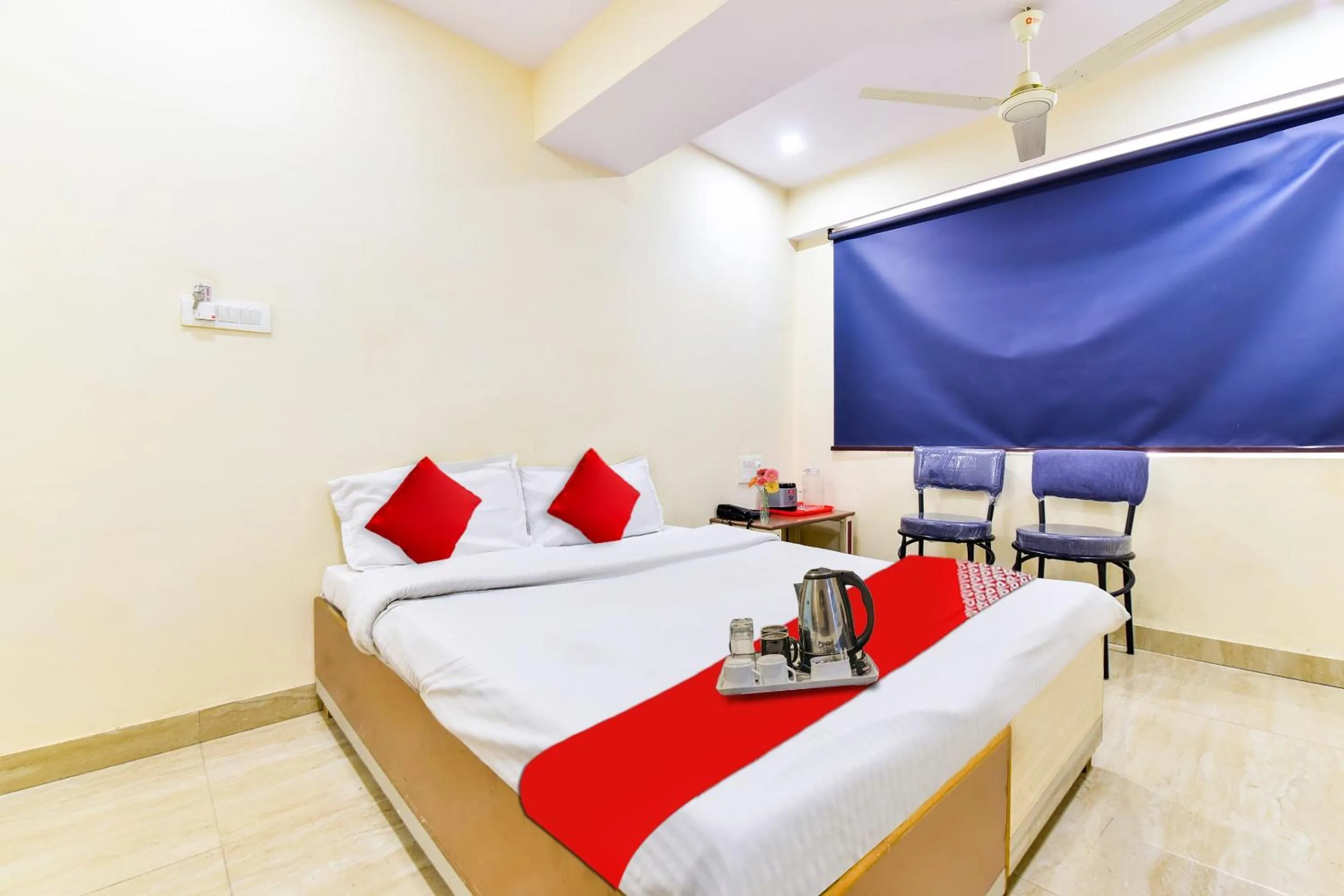 Bedroom, Bed in Super Hotel O Tourist Residency