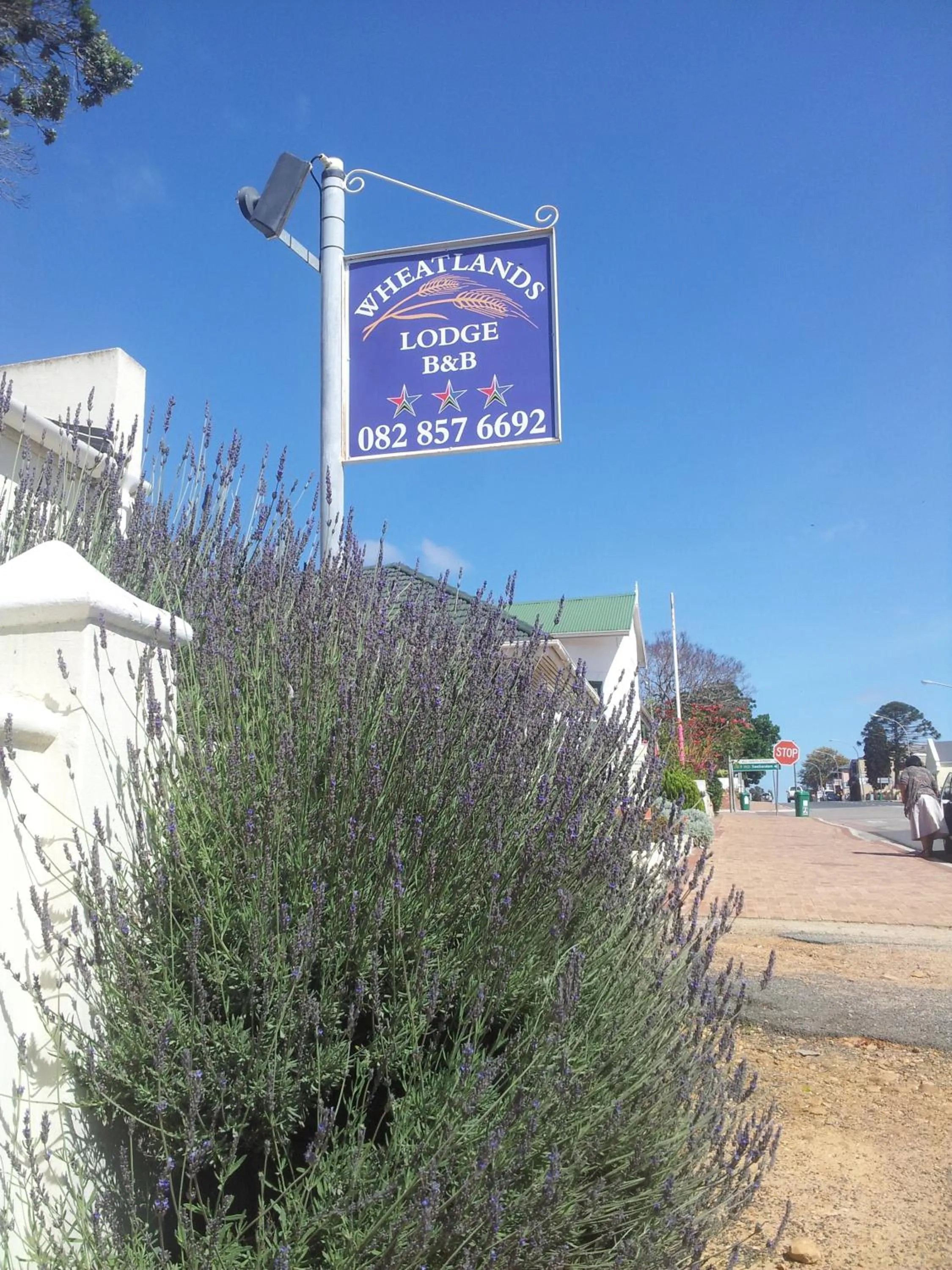 Facade/entrance in Wheatlands Lodge