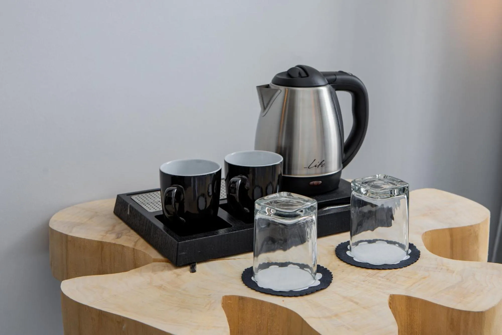 Coffee/tea facilities in She Mykonos - Luxury Apartments