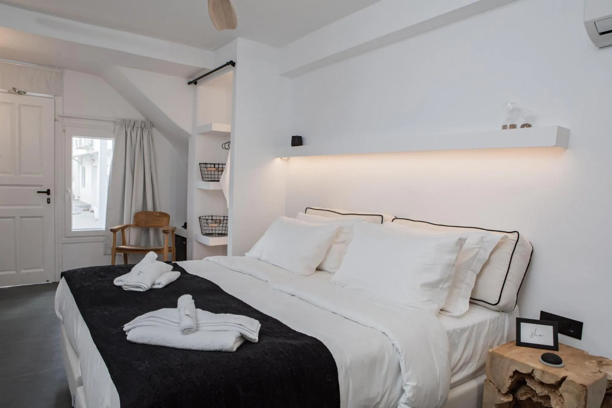 Bed in She Mykonos - Luxury Apartments