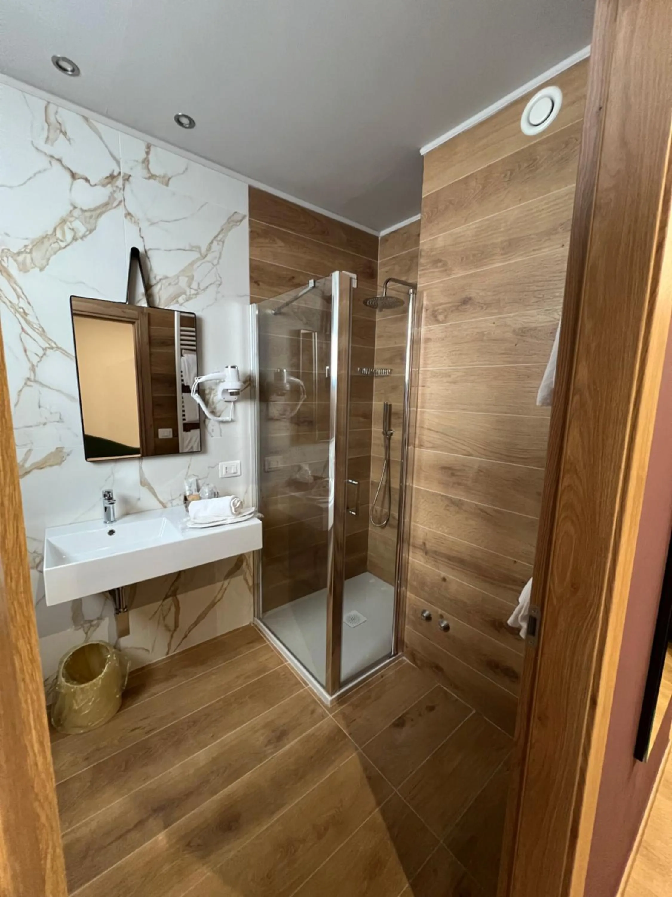 Bathroom in Hotel & Residence Castelli