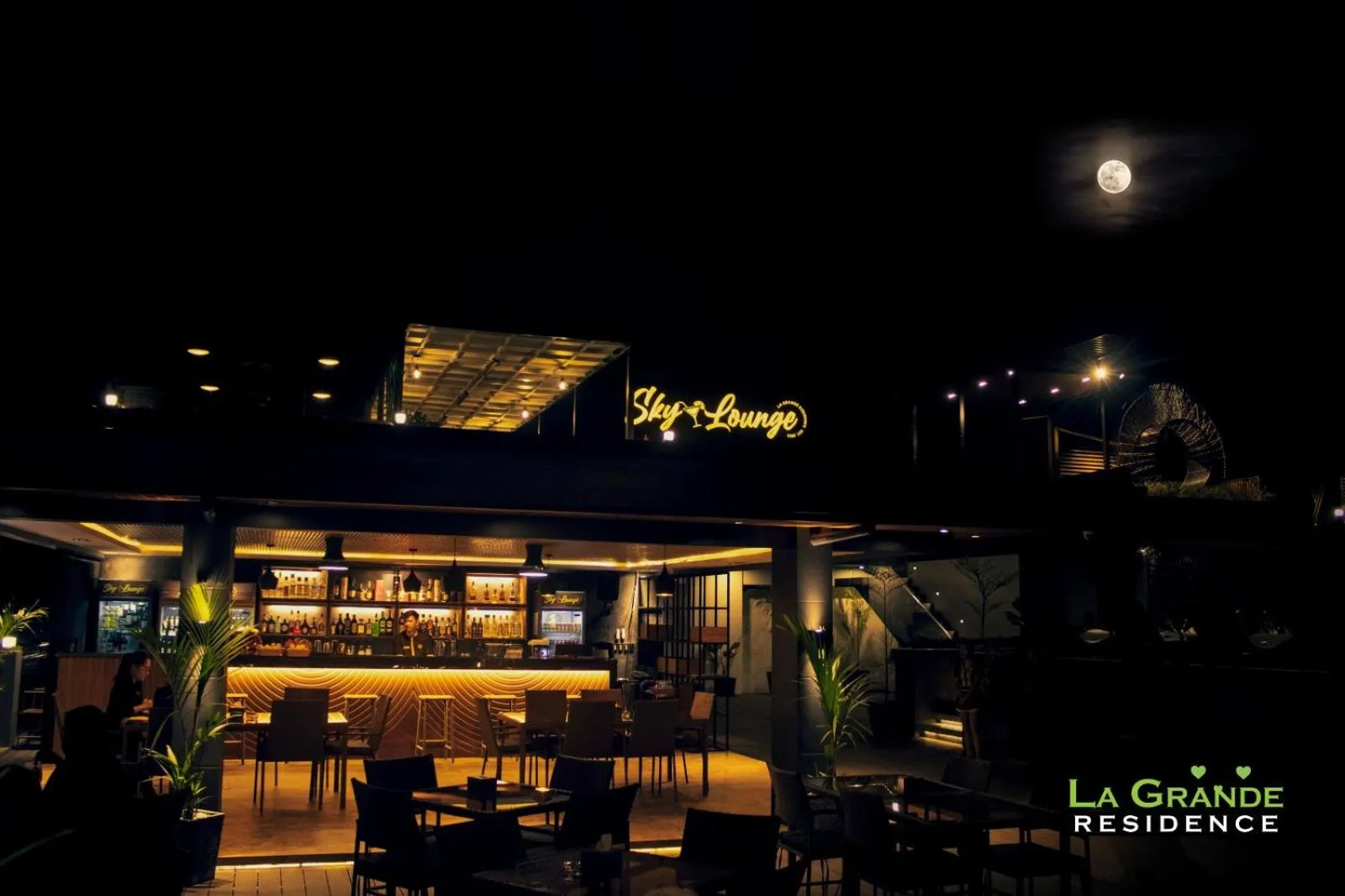 Apartment with Balcony in La Grande Residence