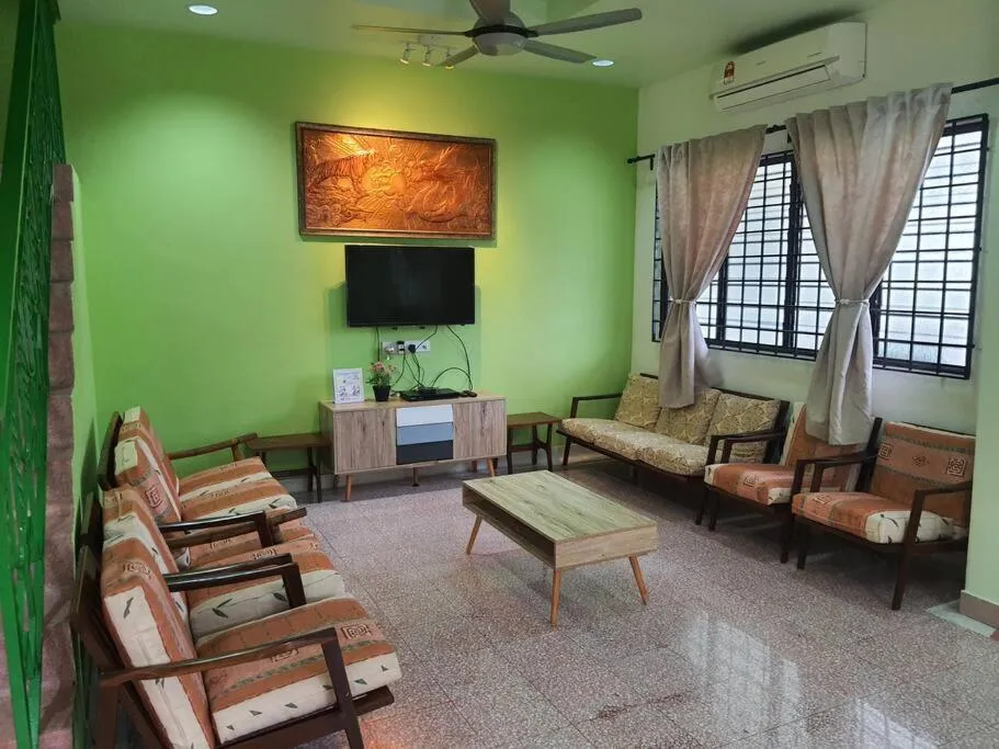 Jonker Hijau-Hijau Malacca