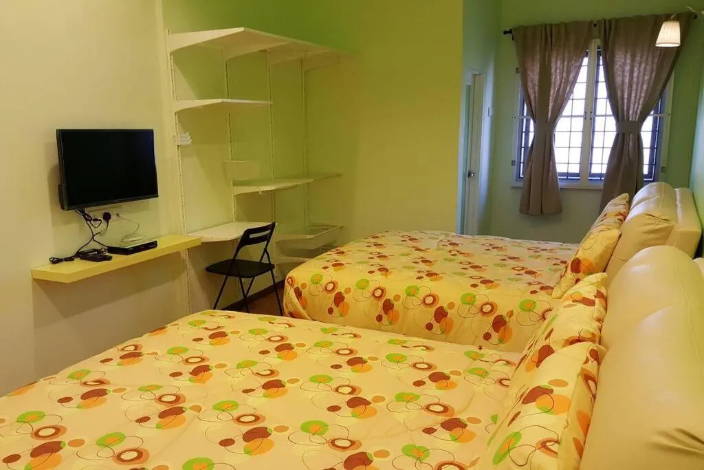 Bed in Jonker Hijau-Hijau Malacca