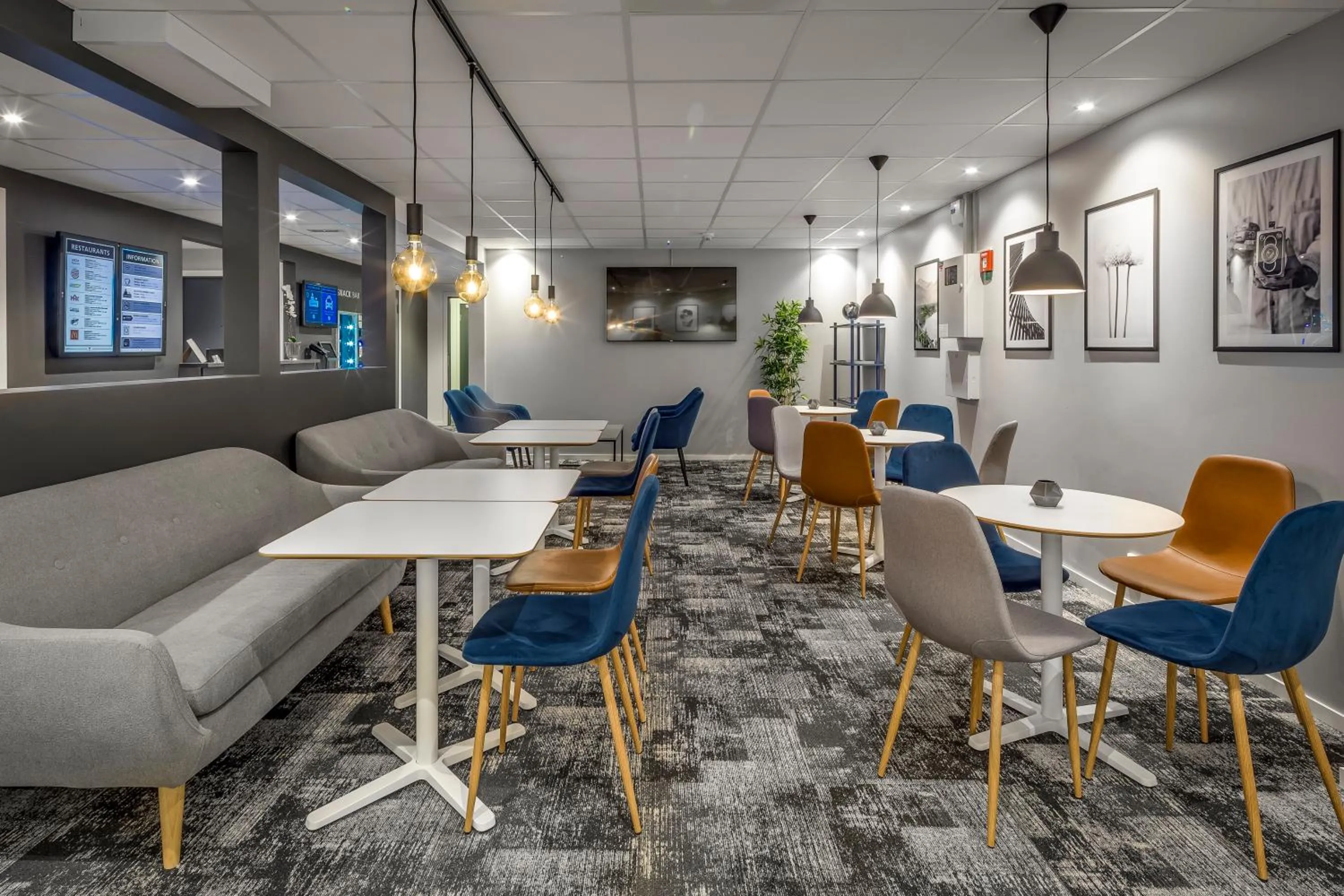 Lobby or reception in Hotel Vindeus