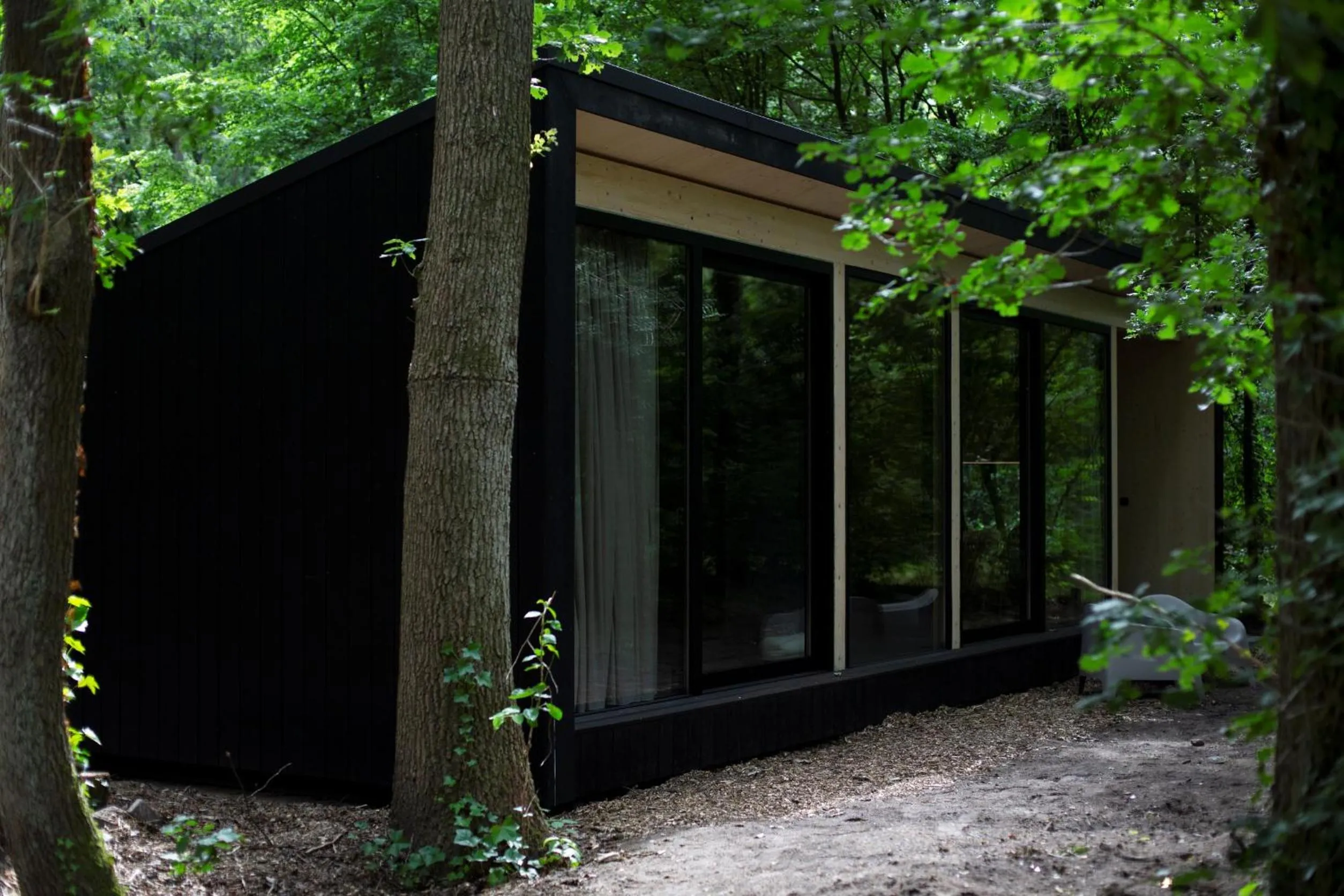 Facade/entrance in Buitenplaats Petersburg