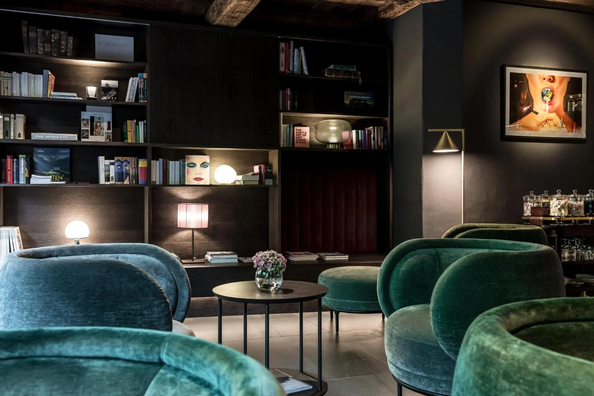 Library in Hotel Magdalener Hof