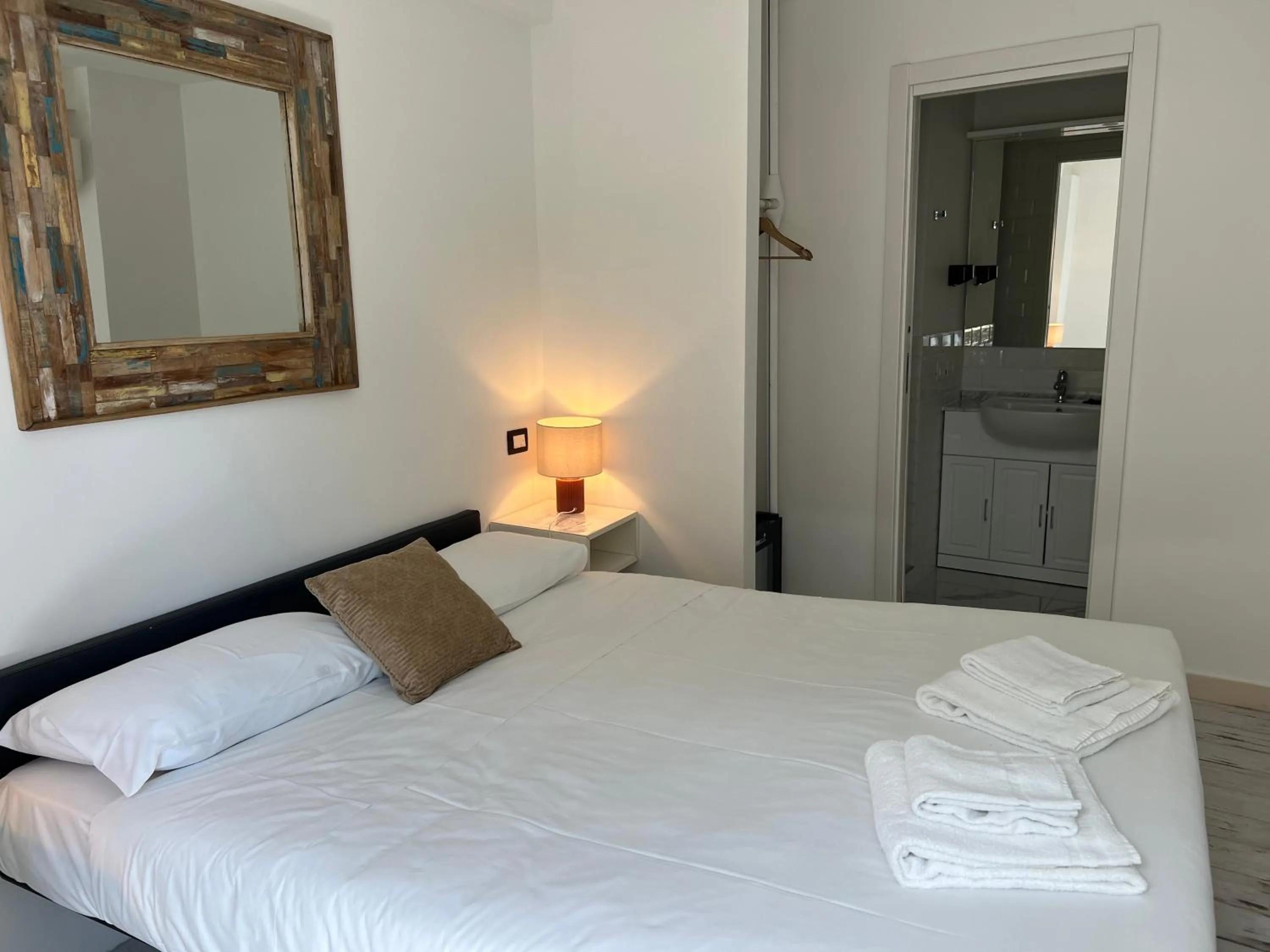 Bed in Maison d' Orange - Chambres