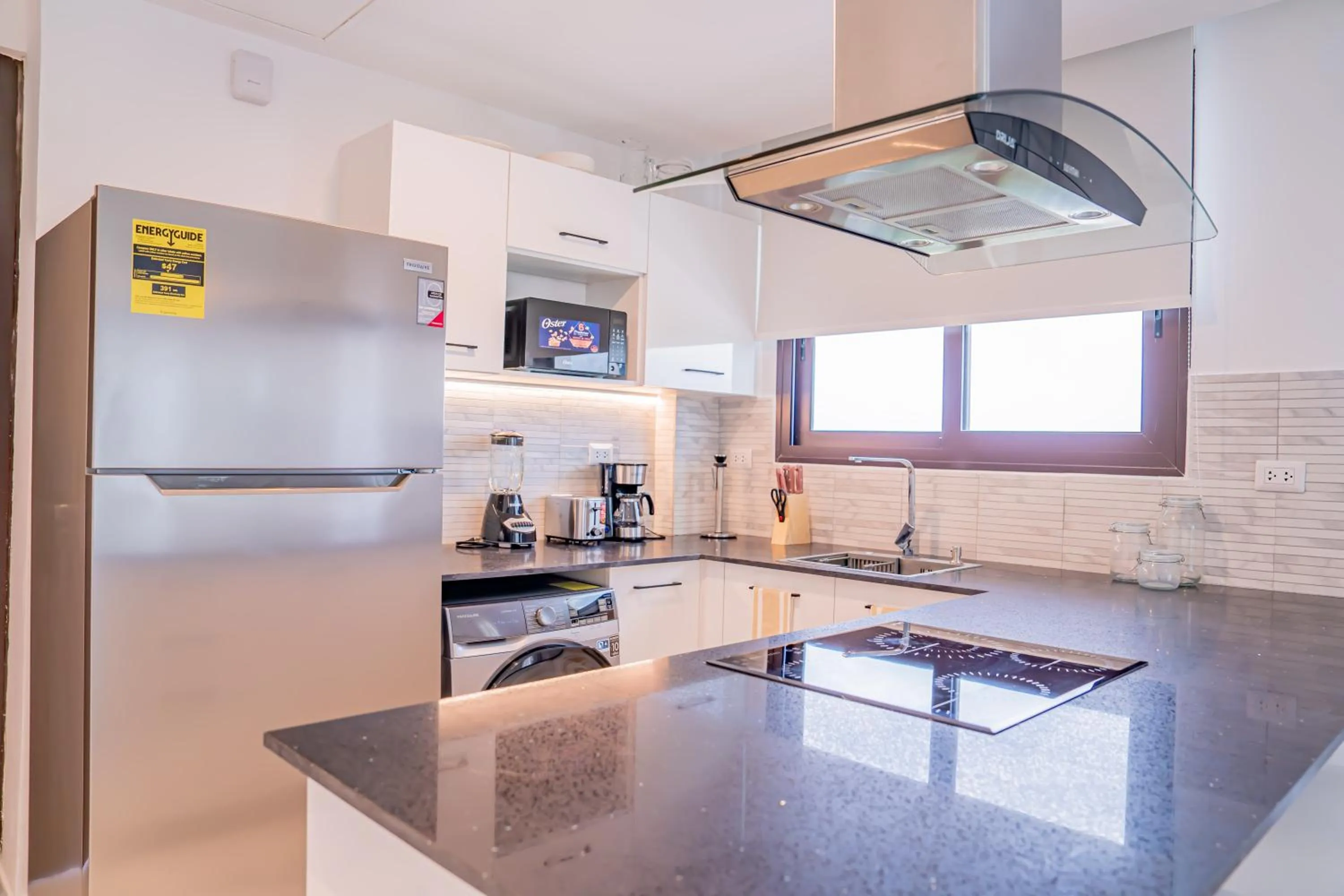 Kitchen or kitchenette in Xeliter Cana Rock Punta Cana