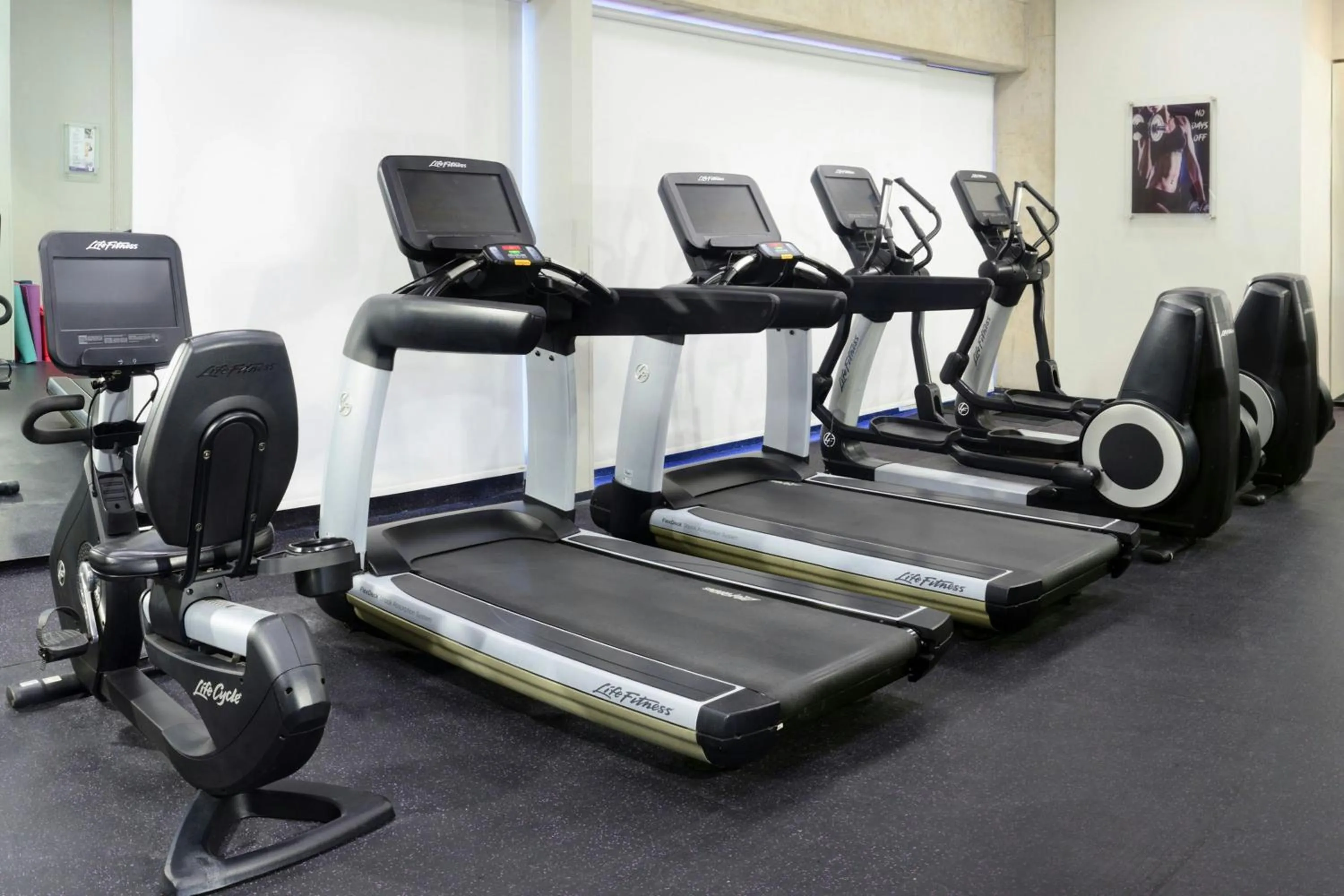 Fitness centre/facilities in Hotel Guadalajara Country Club by HNF