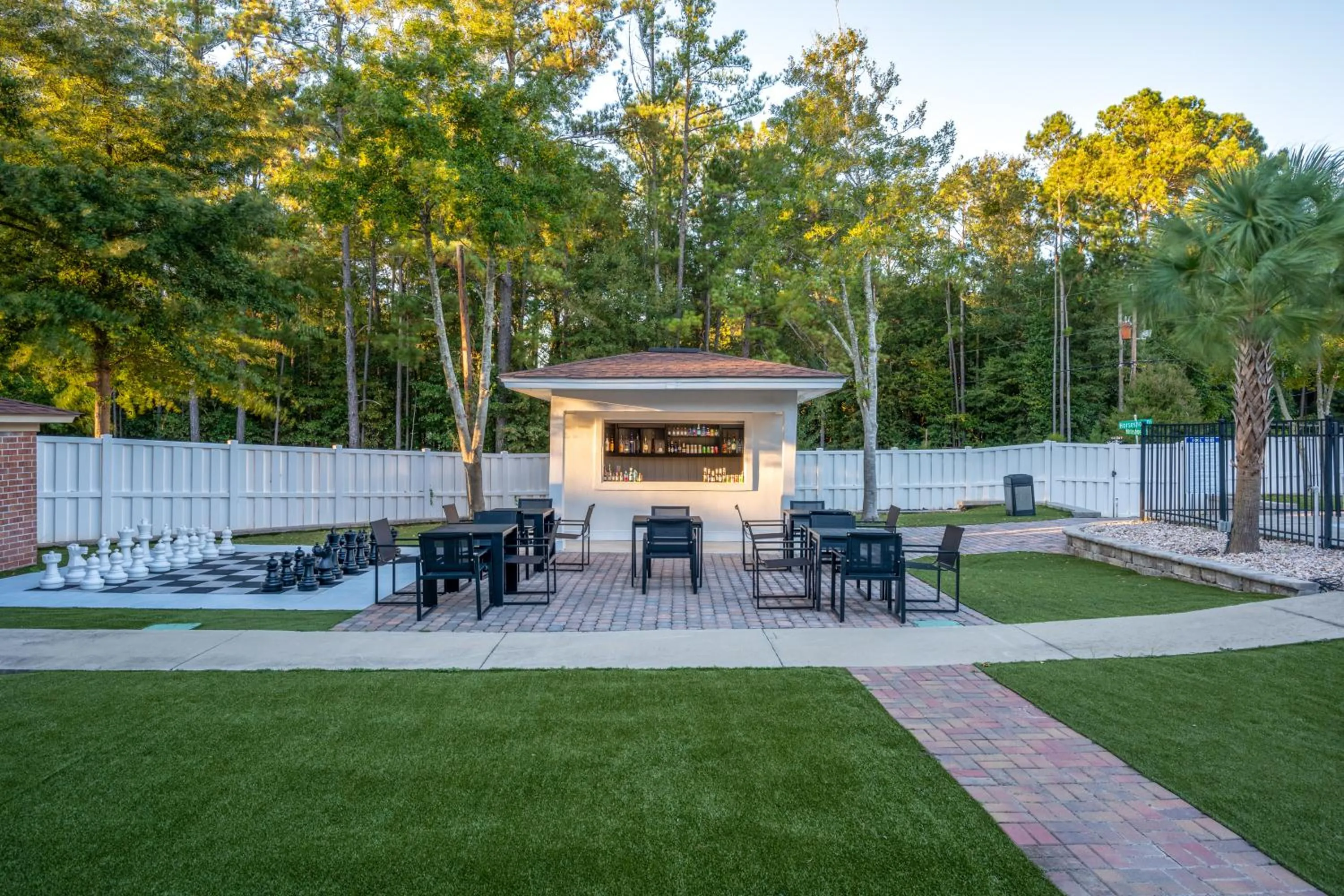 Garden in Wyndham Garden Columbia-Ft Jackson