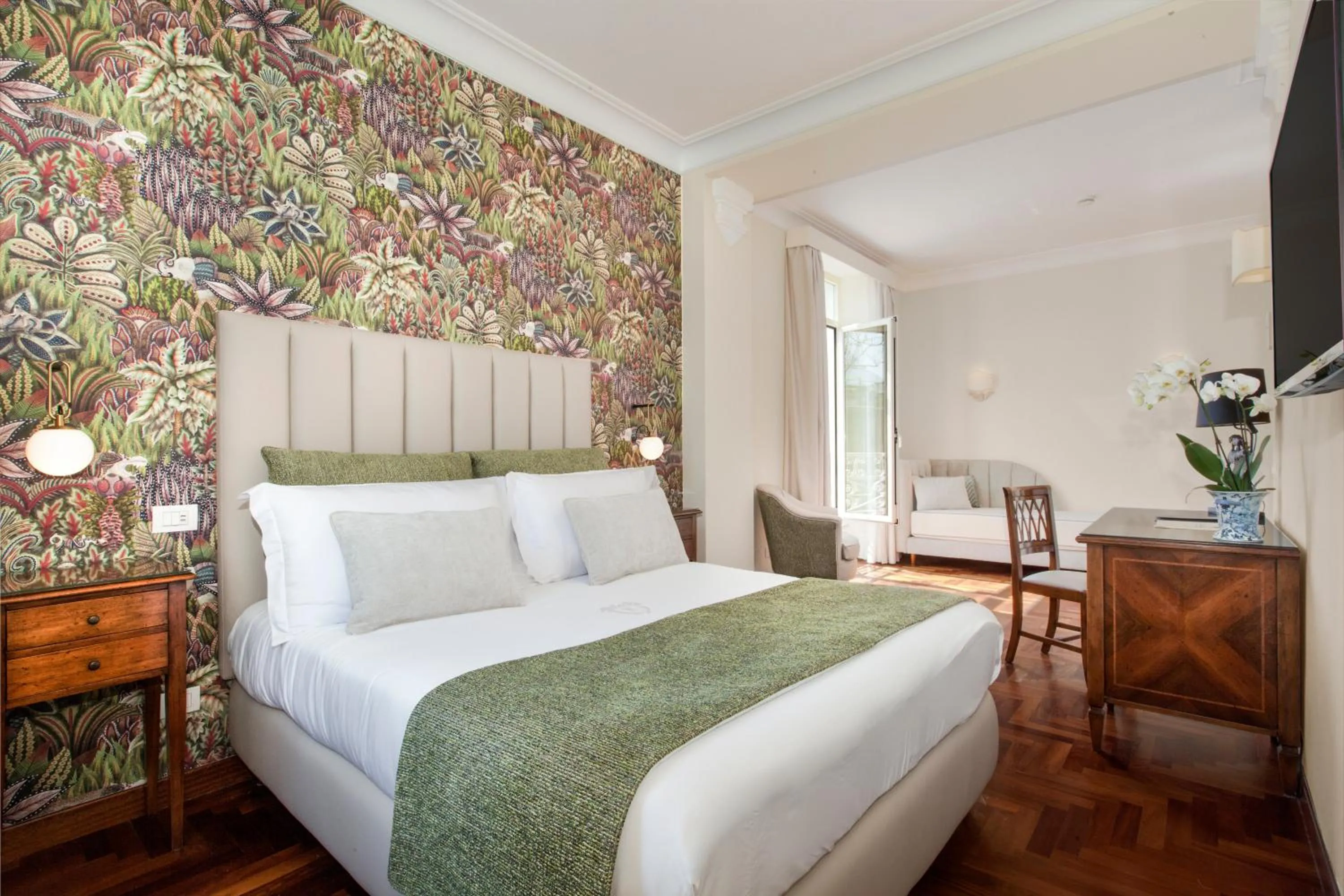 Bed in Relais Villa Savarese