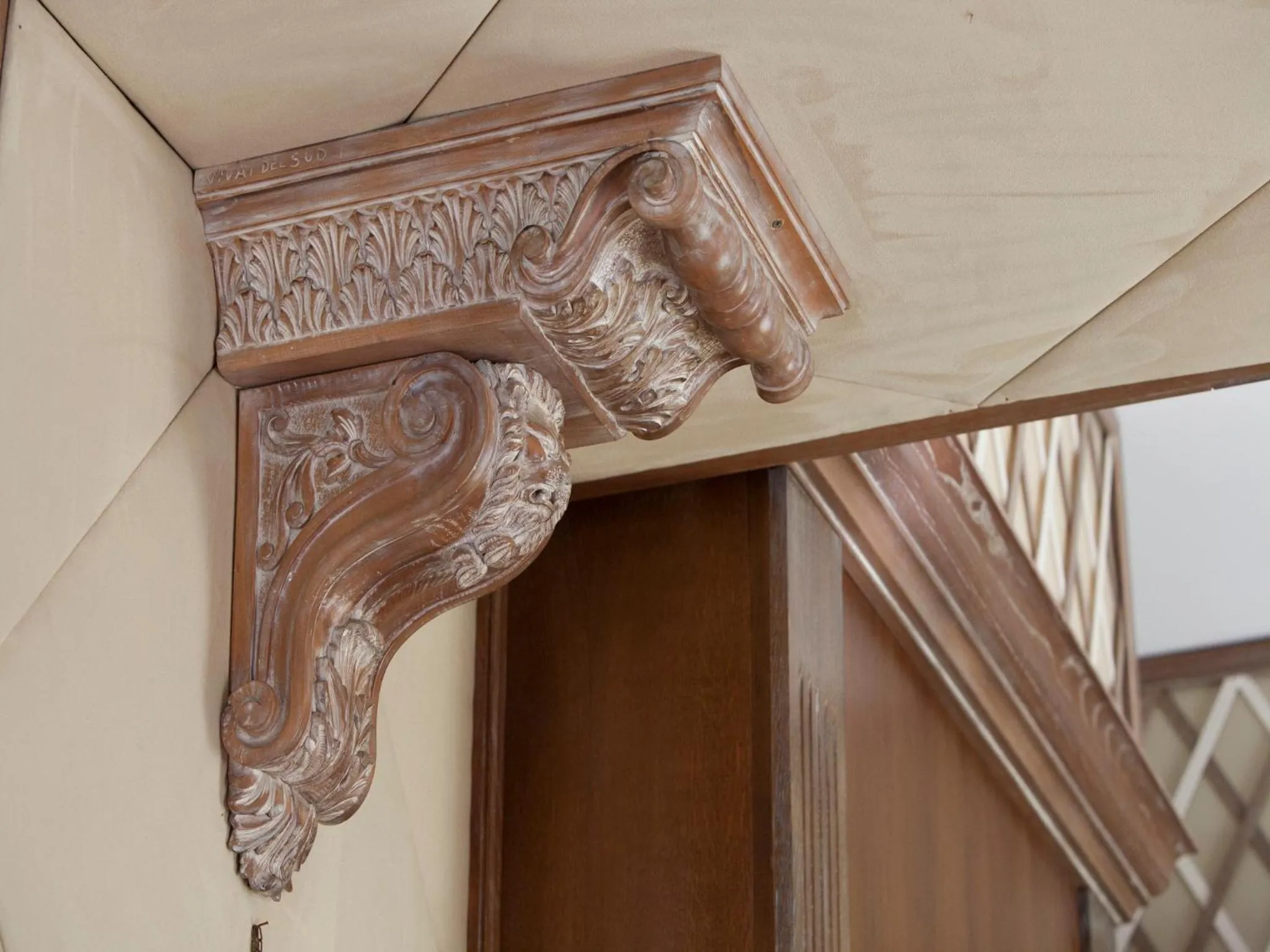 Decorative detail in Relais Villa Savarese