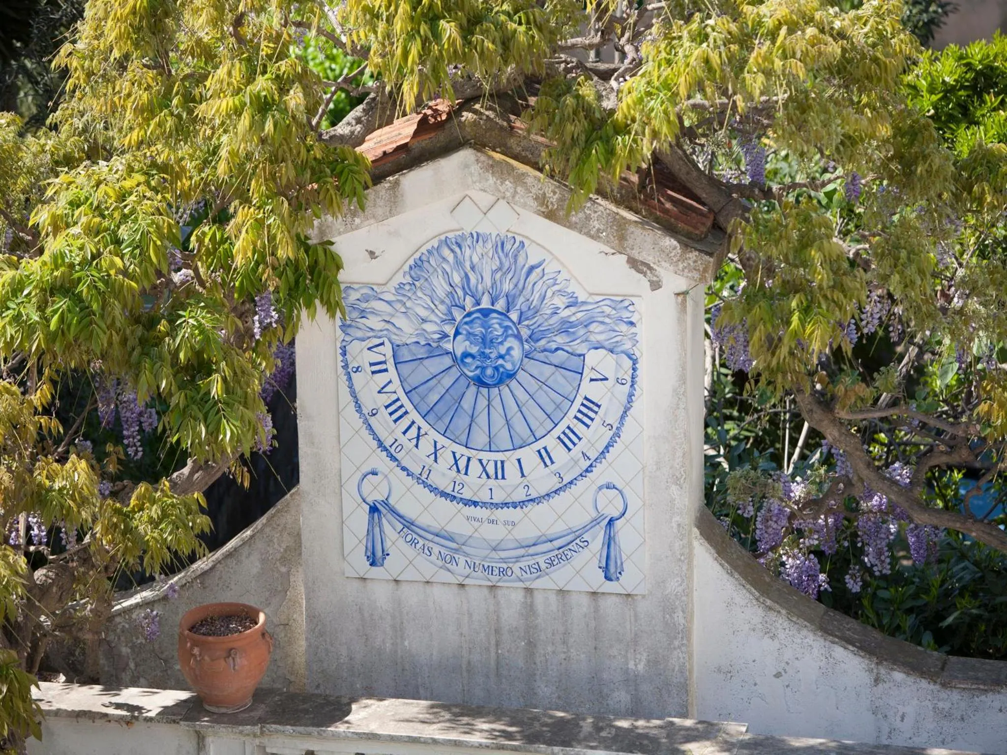 Decorative detail in Relais Villa Savarese