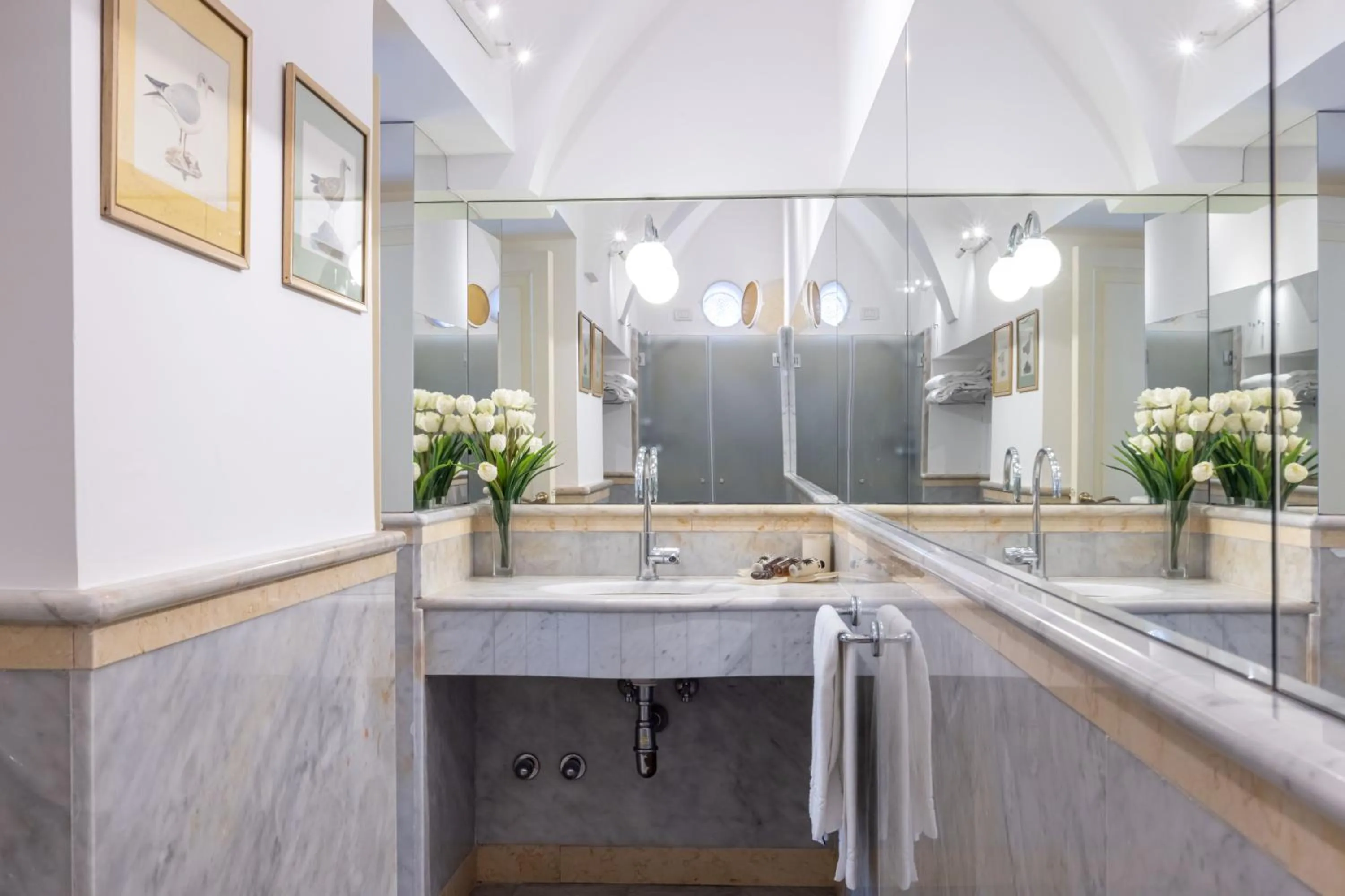 Bathroom in Relais Villa Savarese