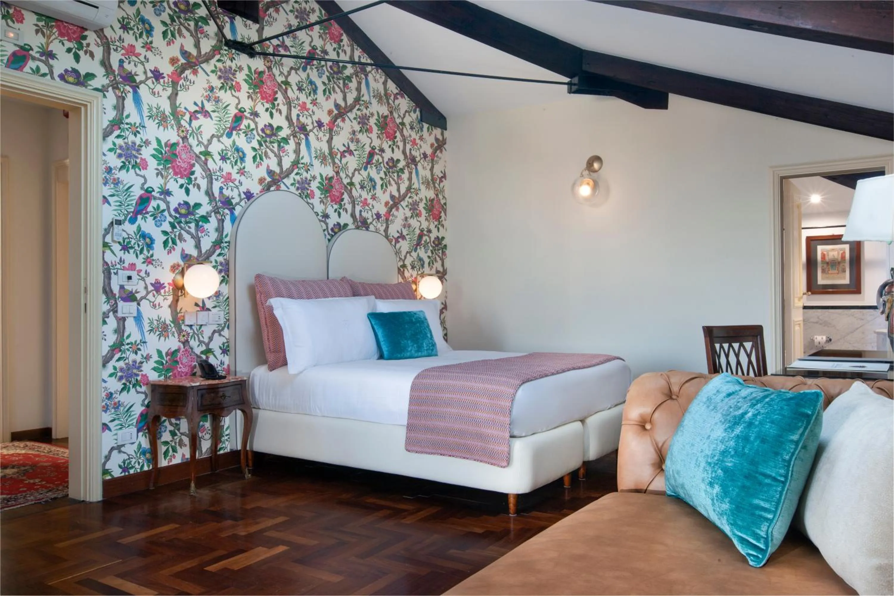 Bed in Relais Villa Savarese