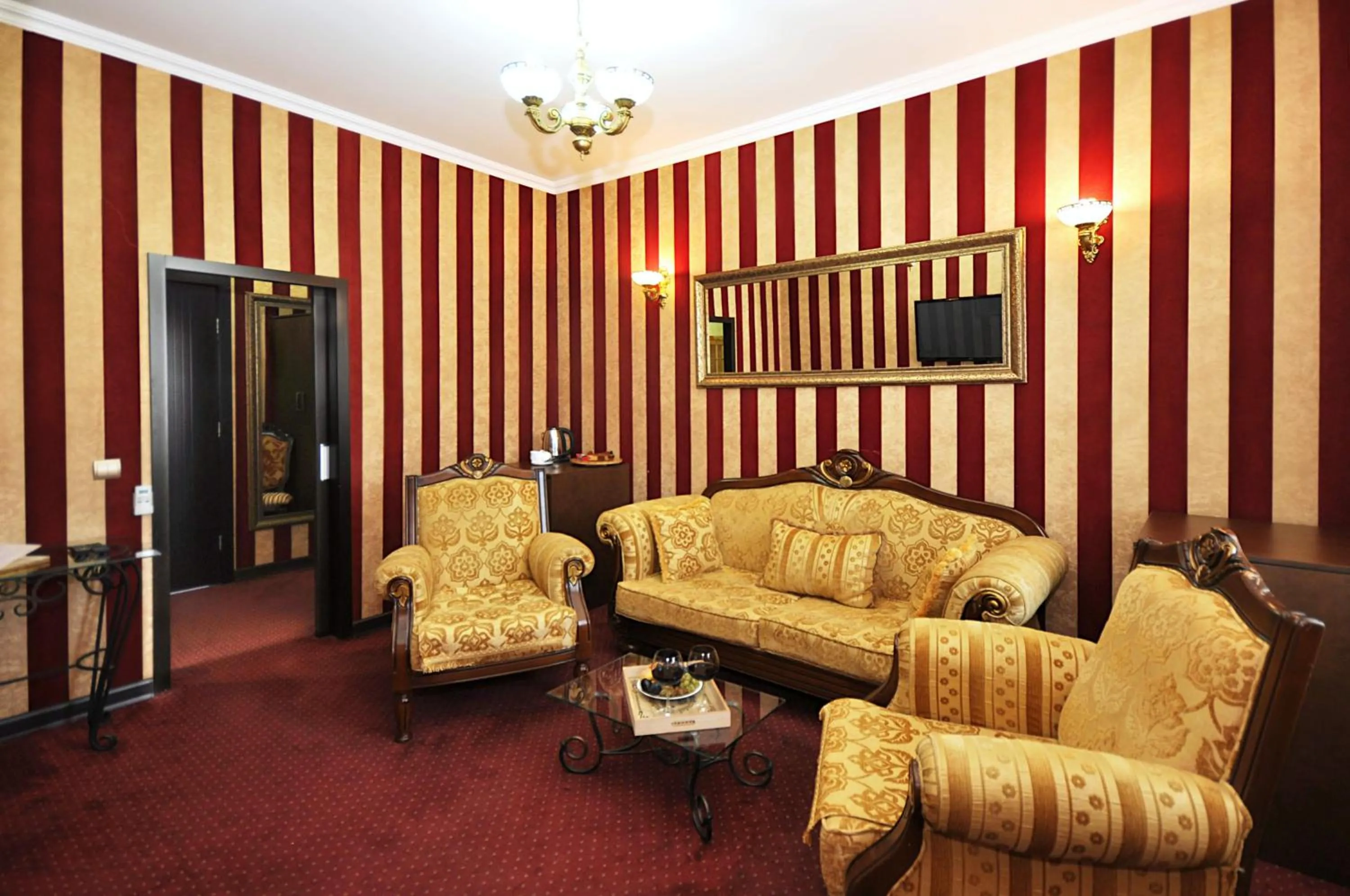 Living room, Seating Area in Athletics Hotel