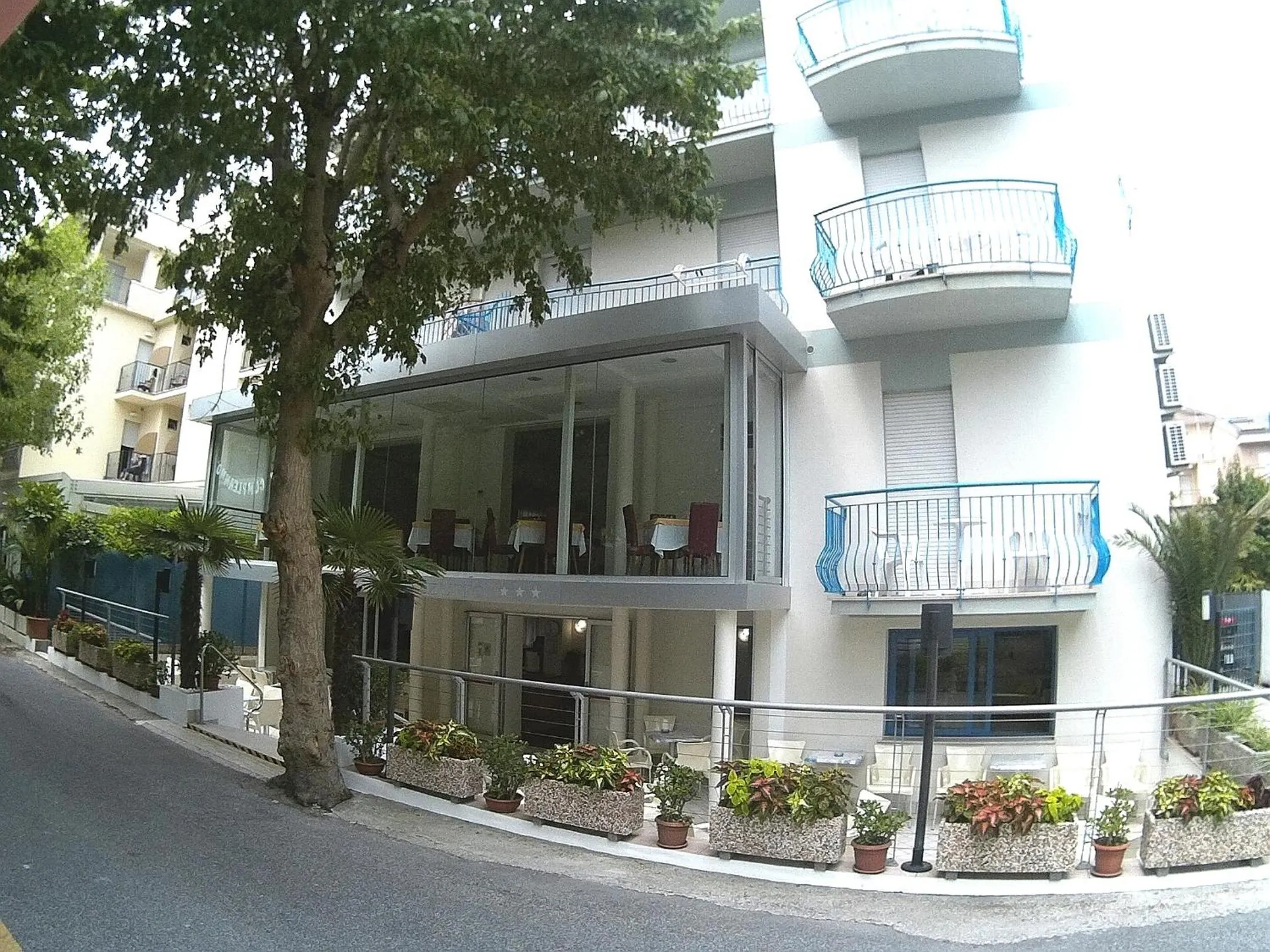 Facade/entrance in Hotel Azzurro