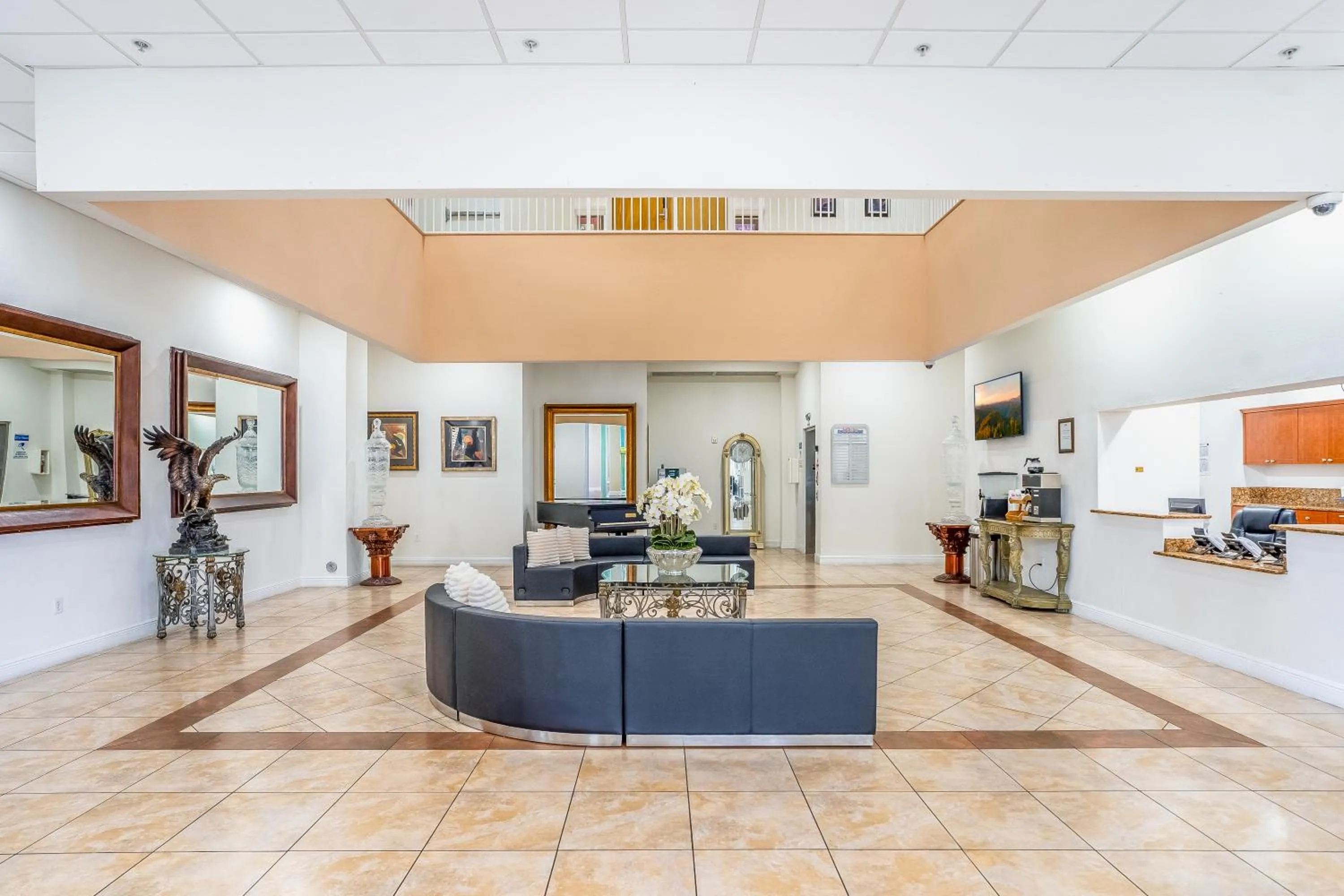 Lobby or reception in South River Suites