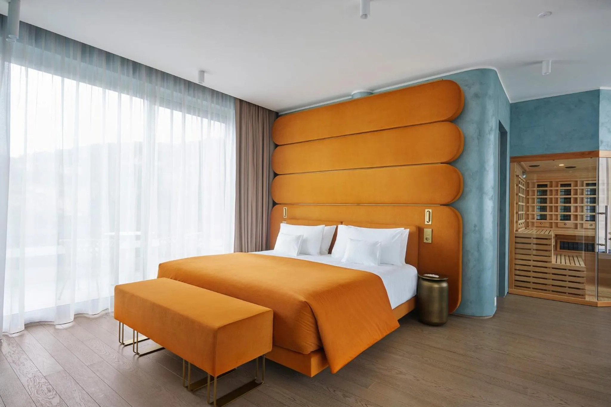 Bed in Boutique Hotel Stresa