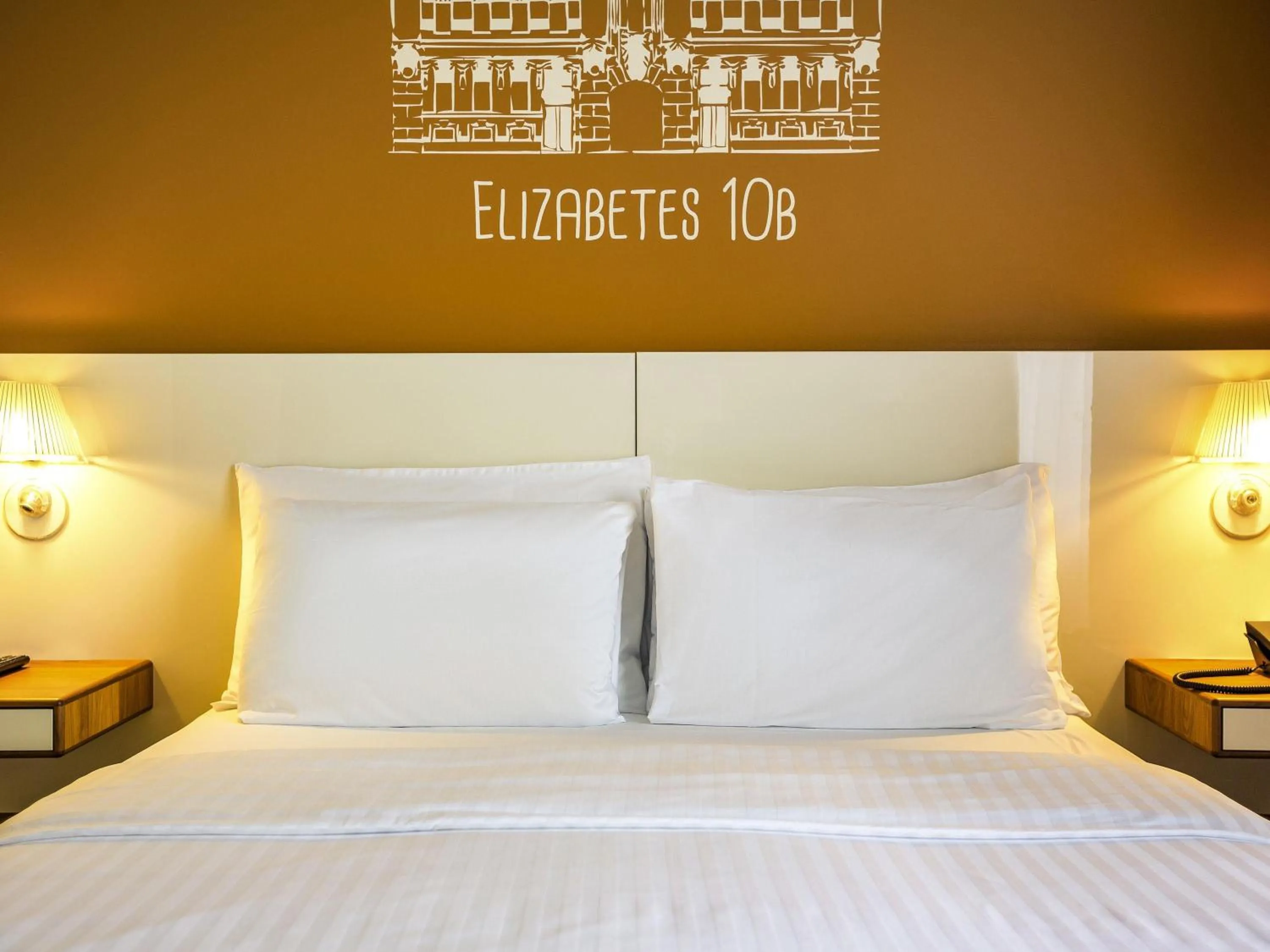 Bedroom, Bed in Mercure Riga Centre