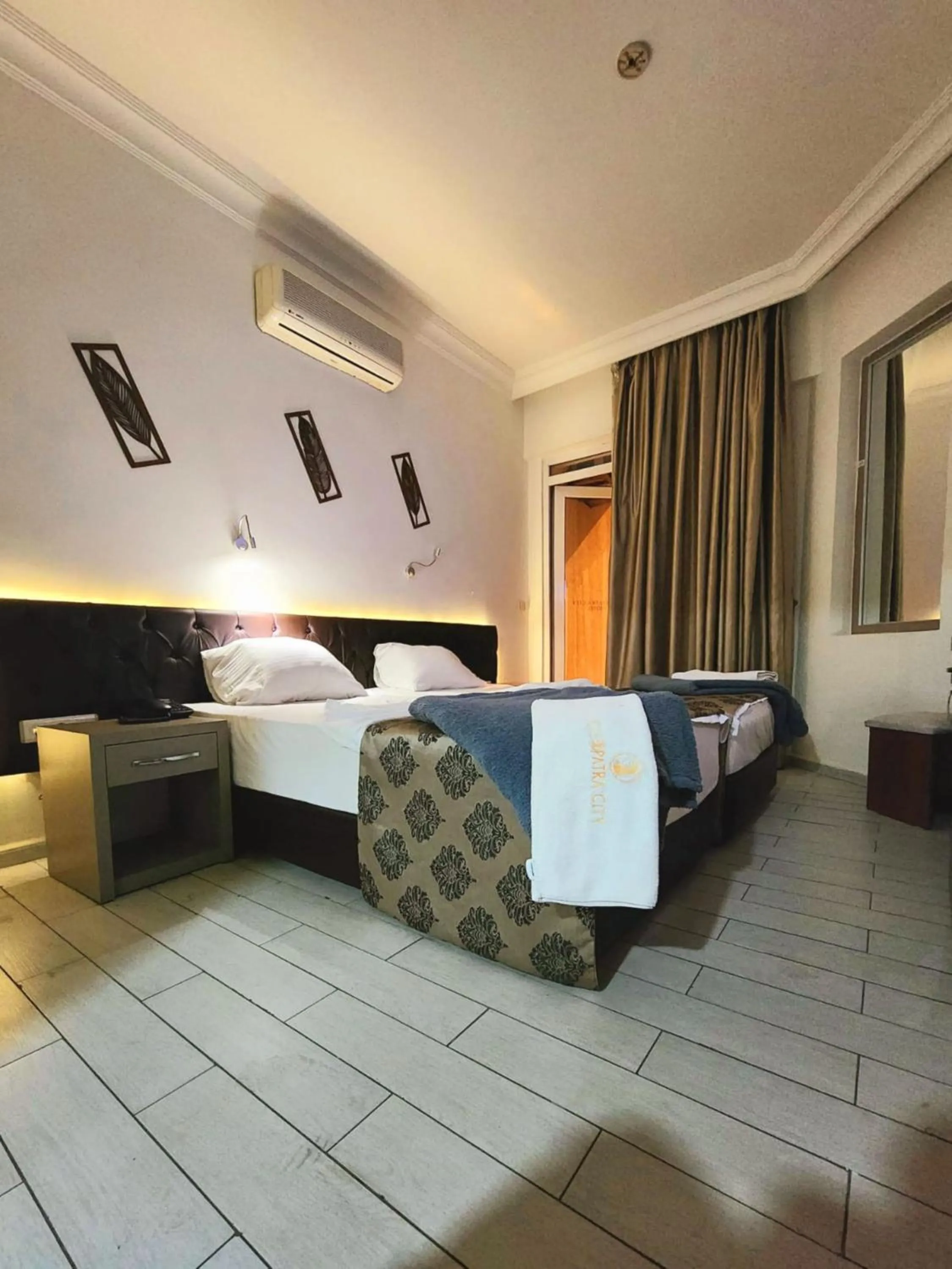 Bedroom, Bed in Cleopatra City Hotel Alanya