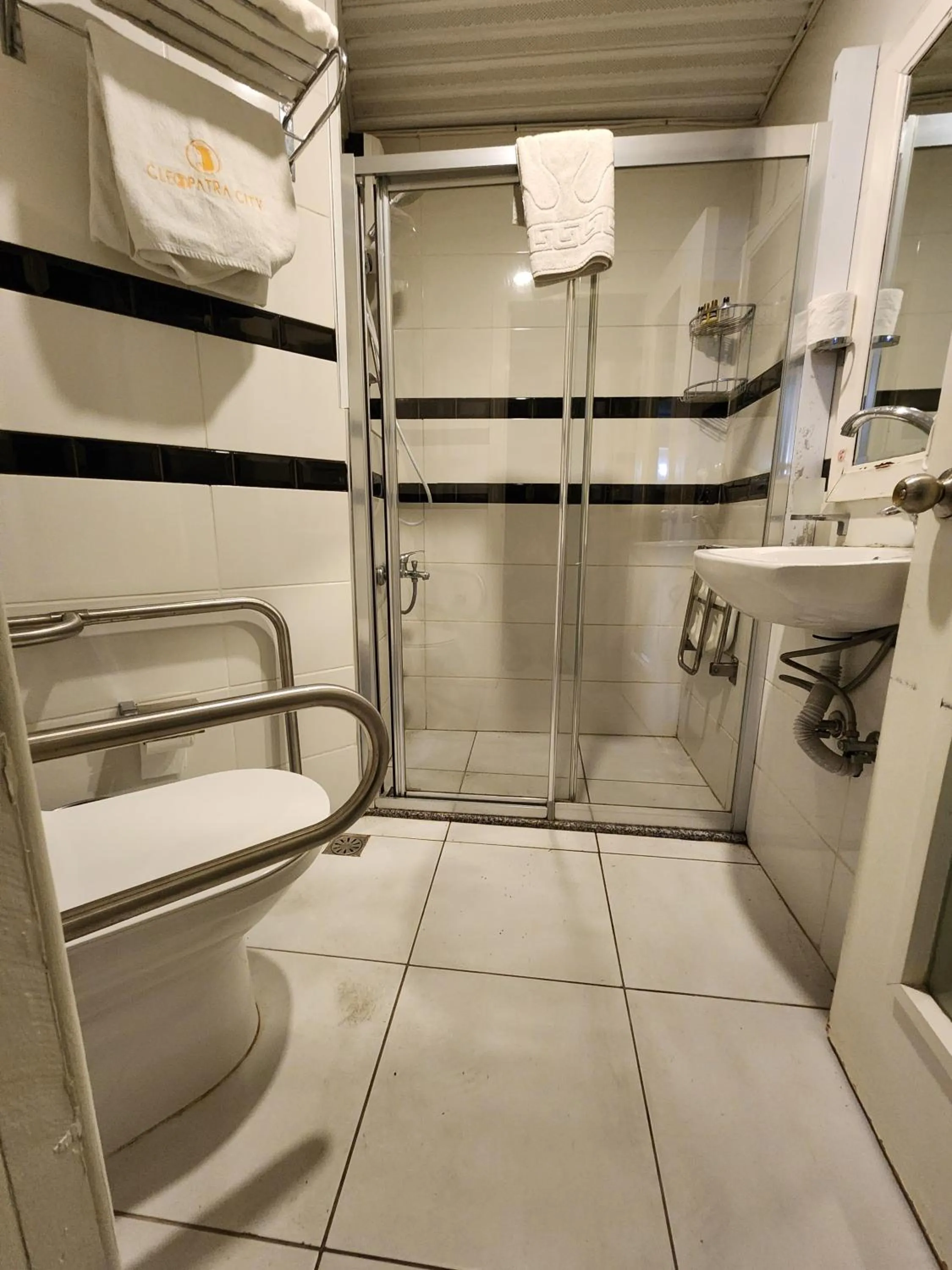 Toilet in Cleopatra City Hotel Alanya