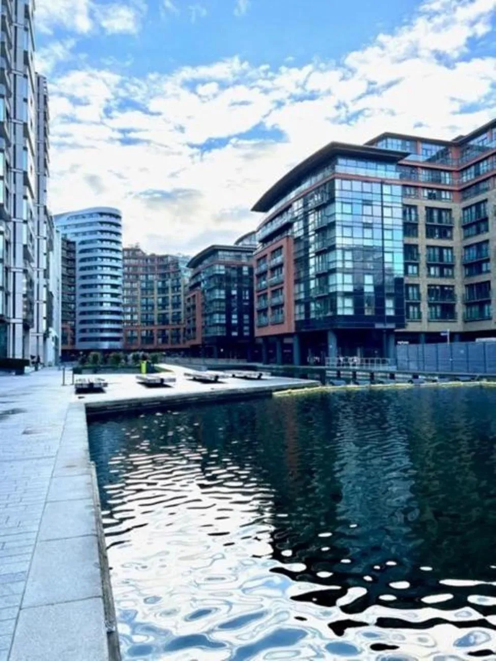 Neighbourhood in Rove Hotel London Paddington