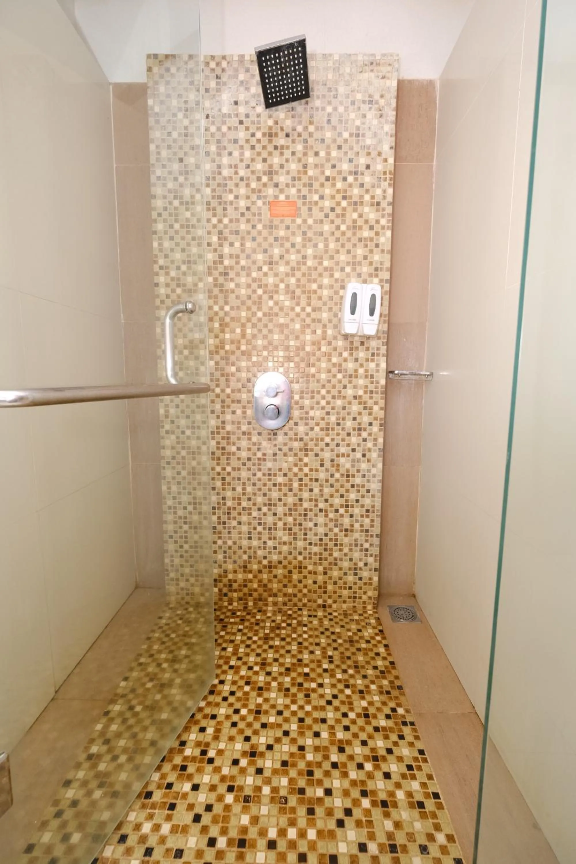 Property building in SARE HOTEL MALIOBORO