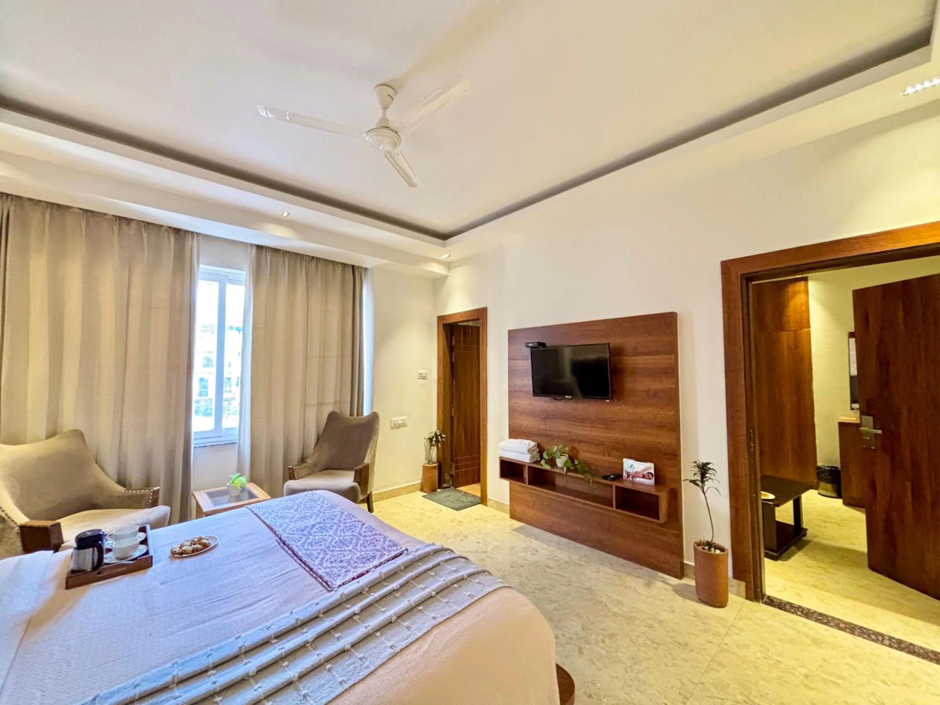 TV and multimedia, Bed in Vyom Boutique Hotel Rishikesh