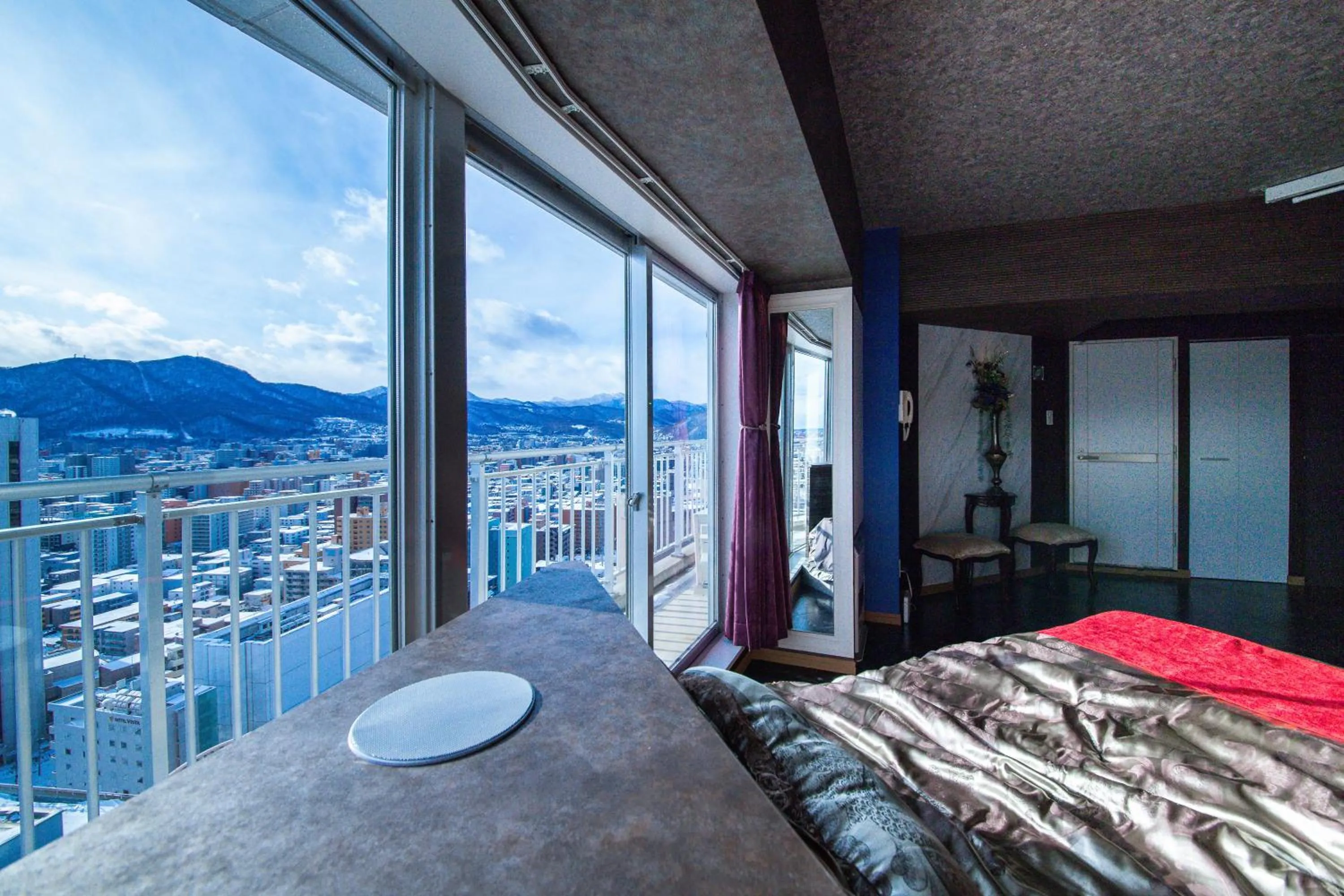 Bed in Meteor Shower