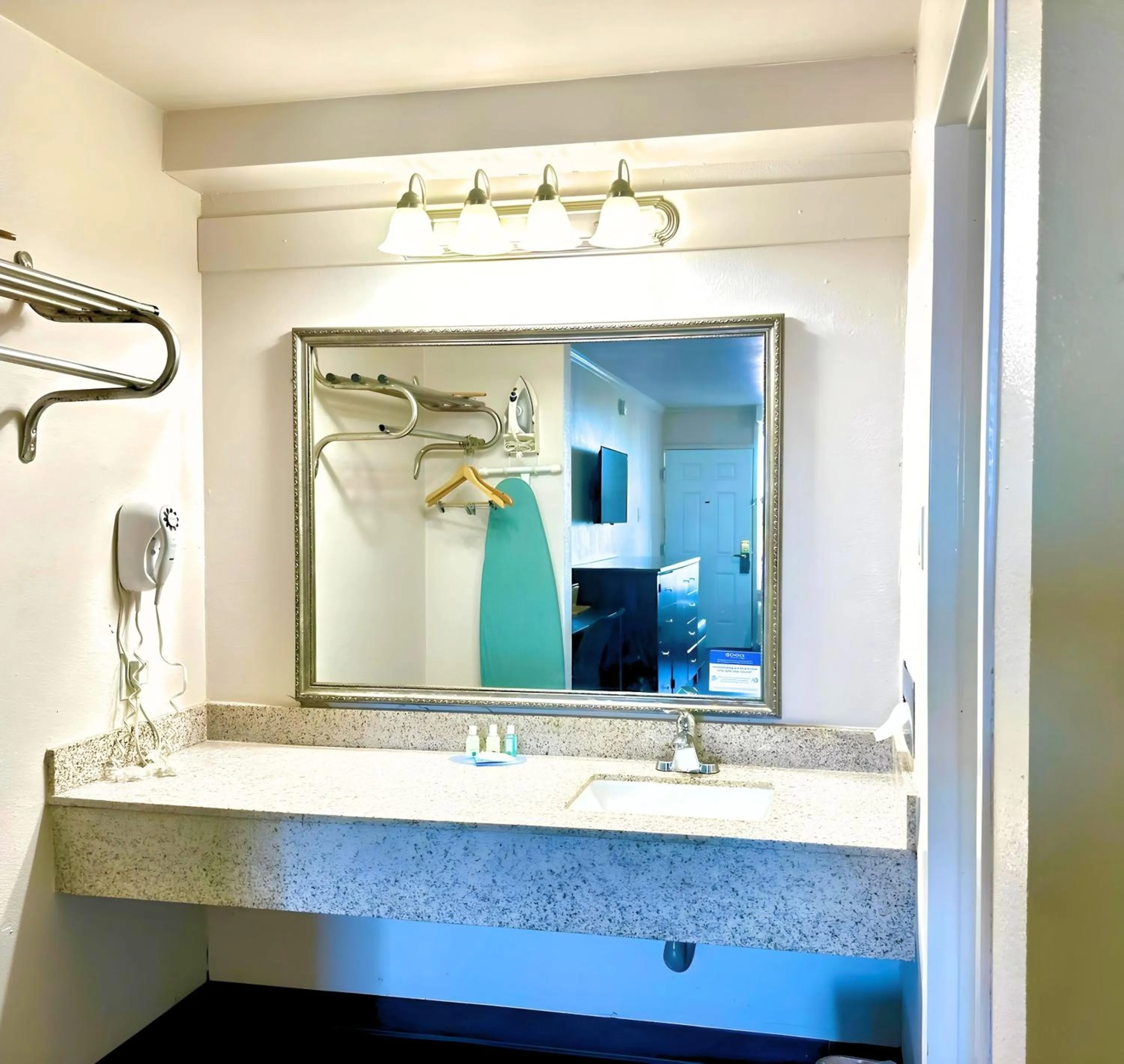 Bathroom in Quality Inn Fort Worth - Downtown East