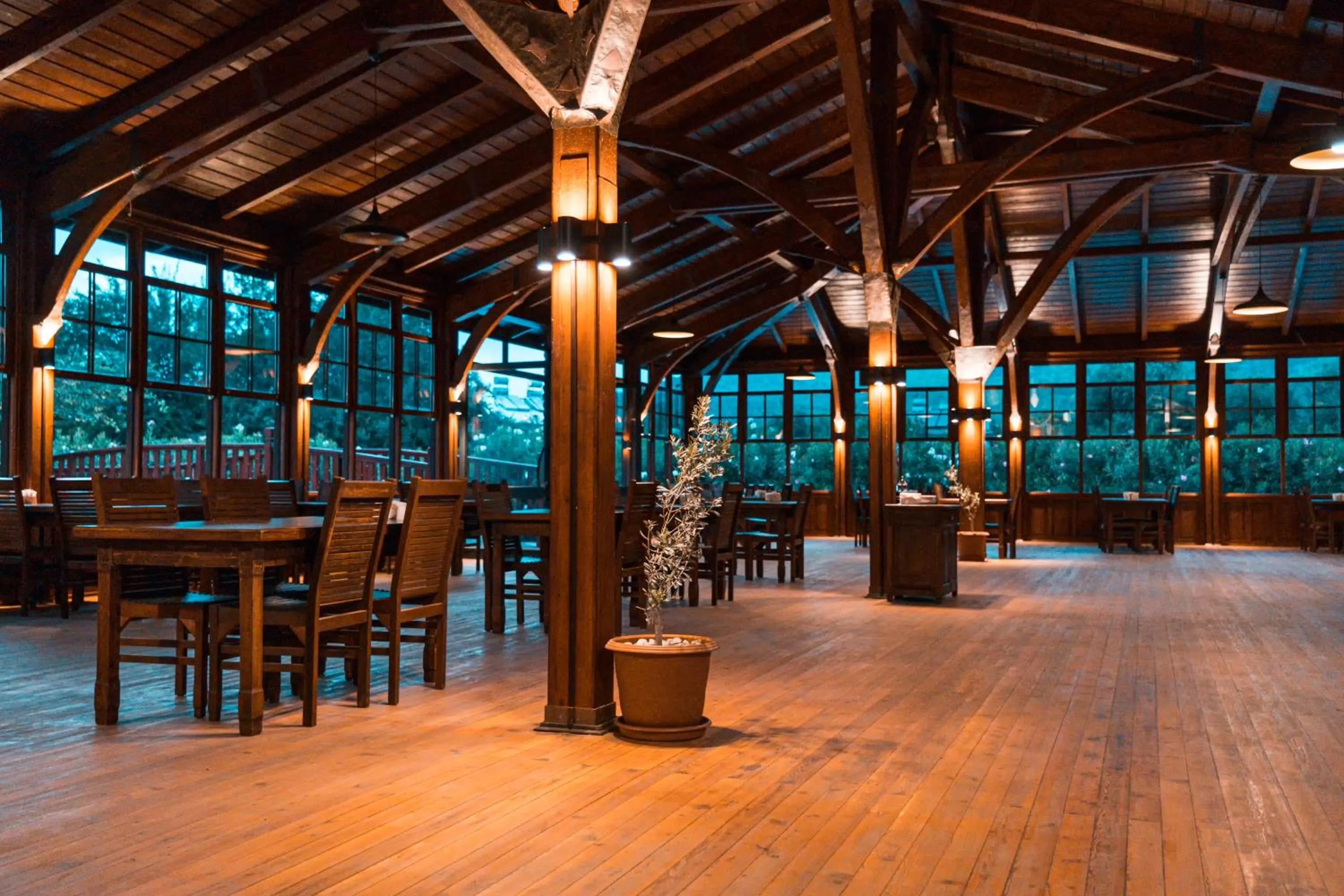 Restaurant/places to eat in Enso Inn