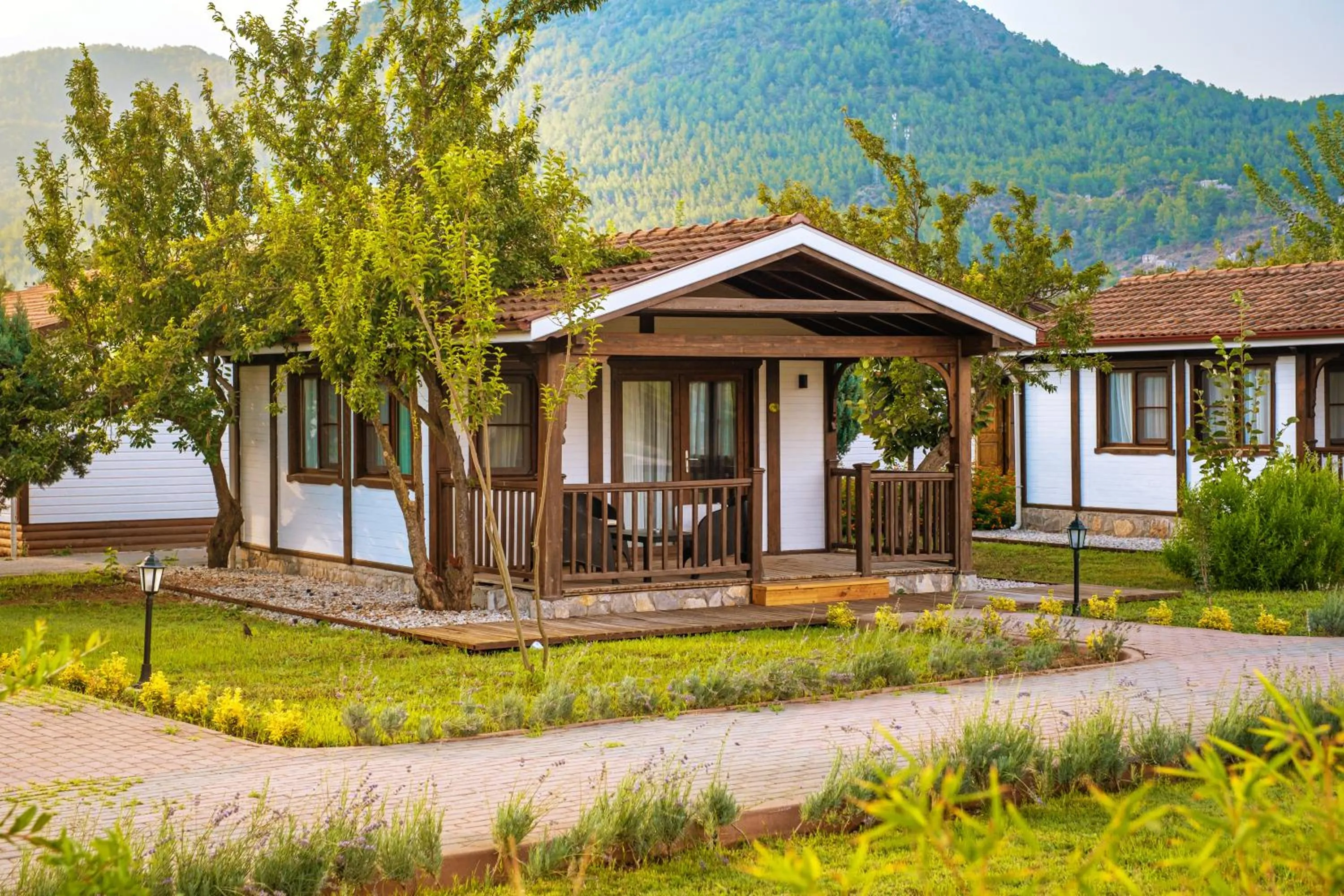 Property building in Enso Inn